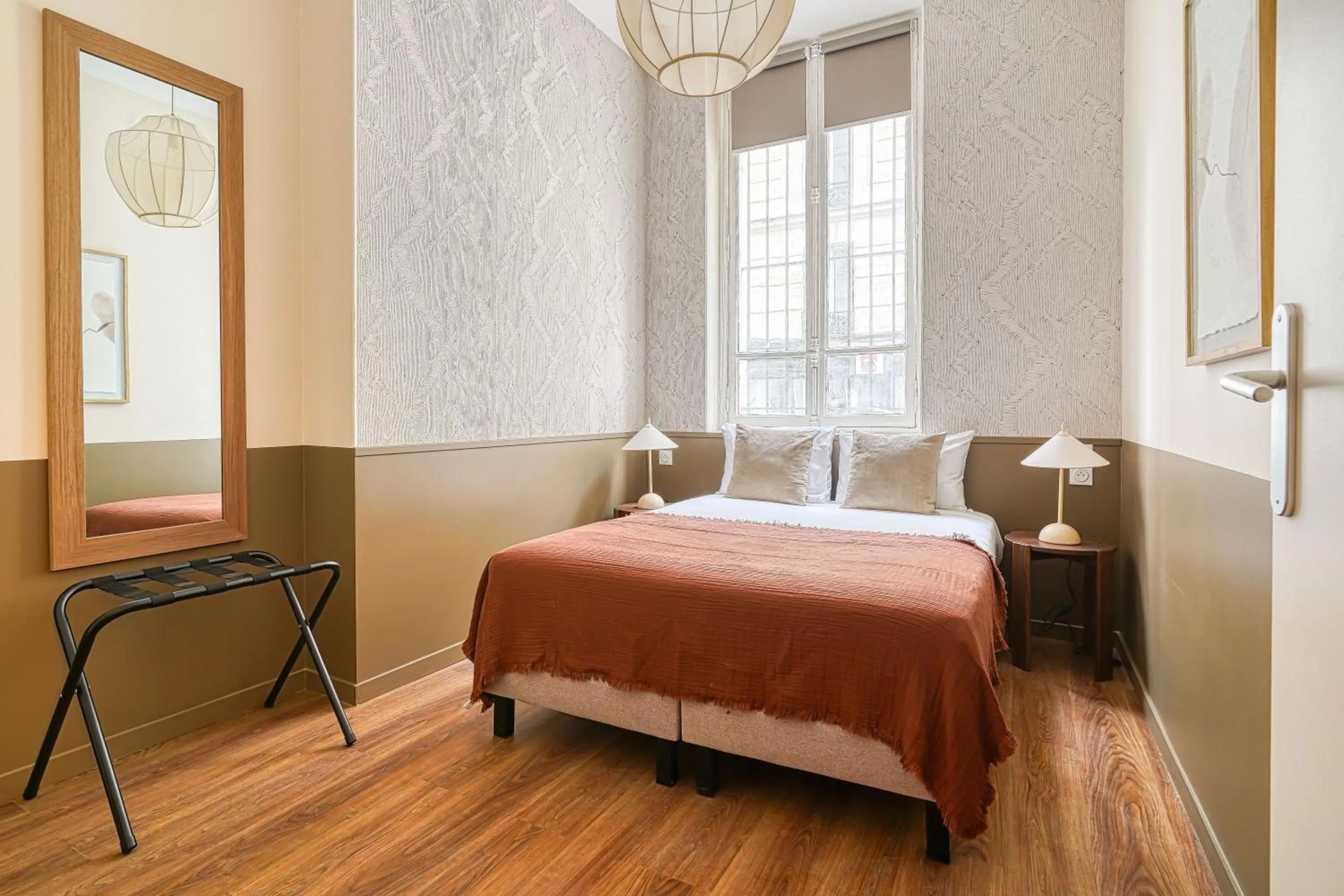 Bed in Résidence Le Belleville