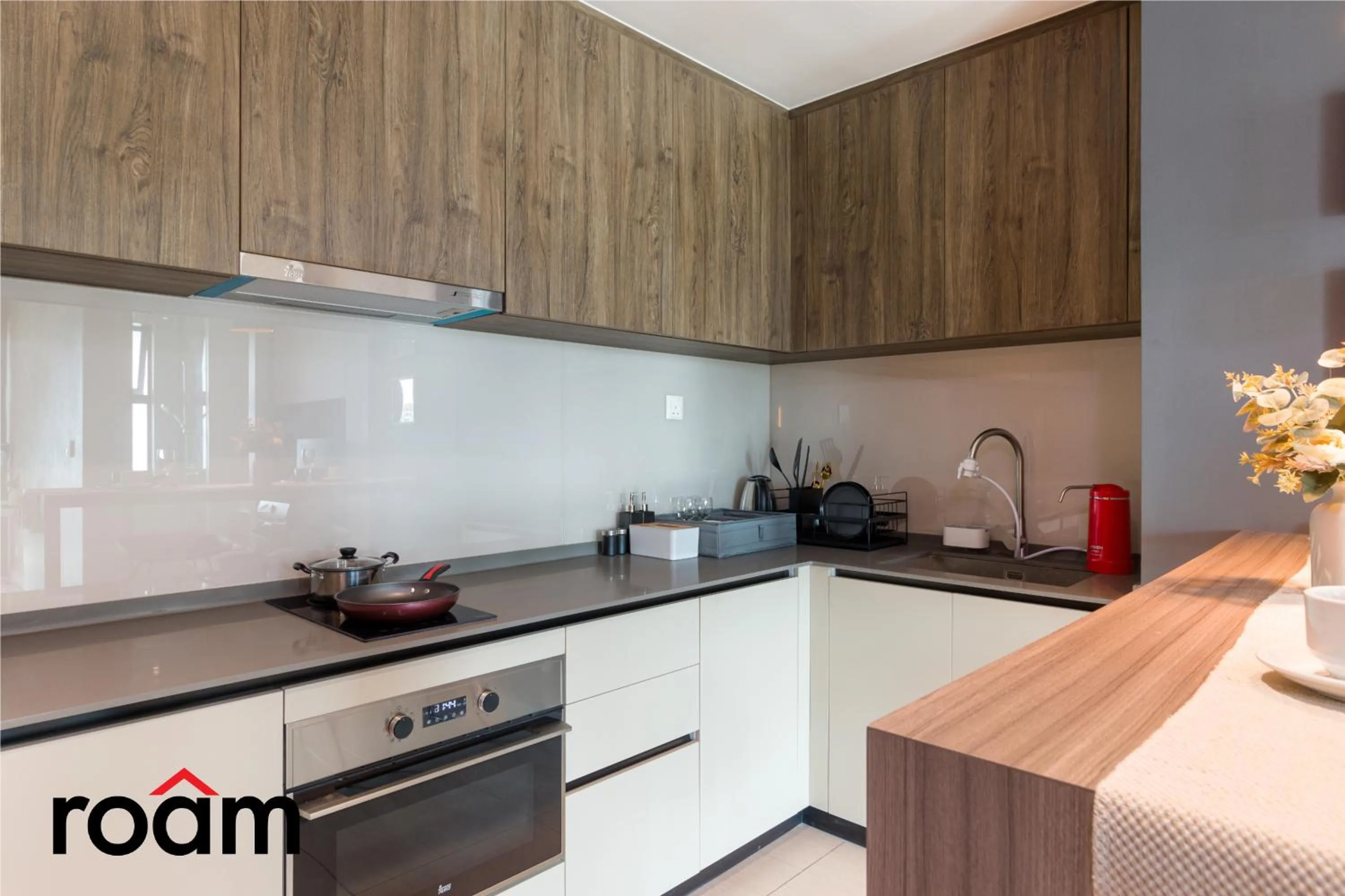 Kitchen or kitchenette in Datum Jelatek Sky Residence Kuala Lumpur, Roam