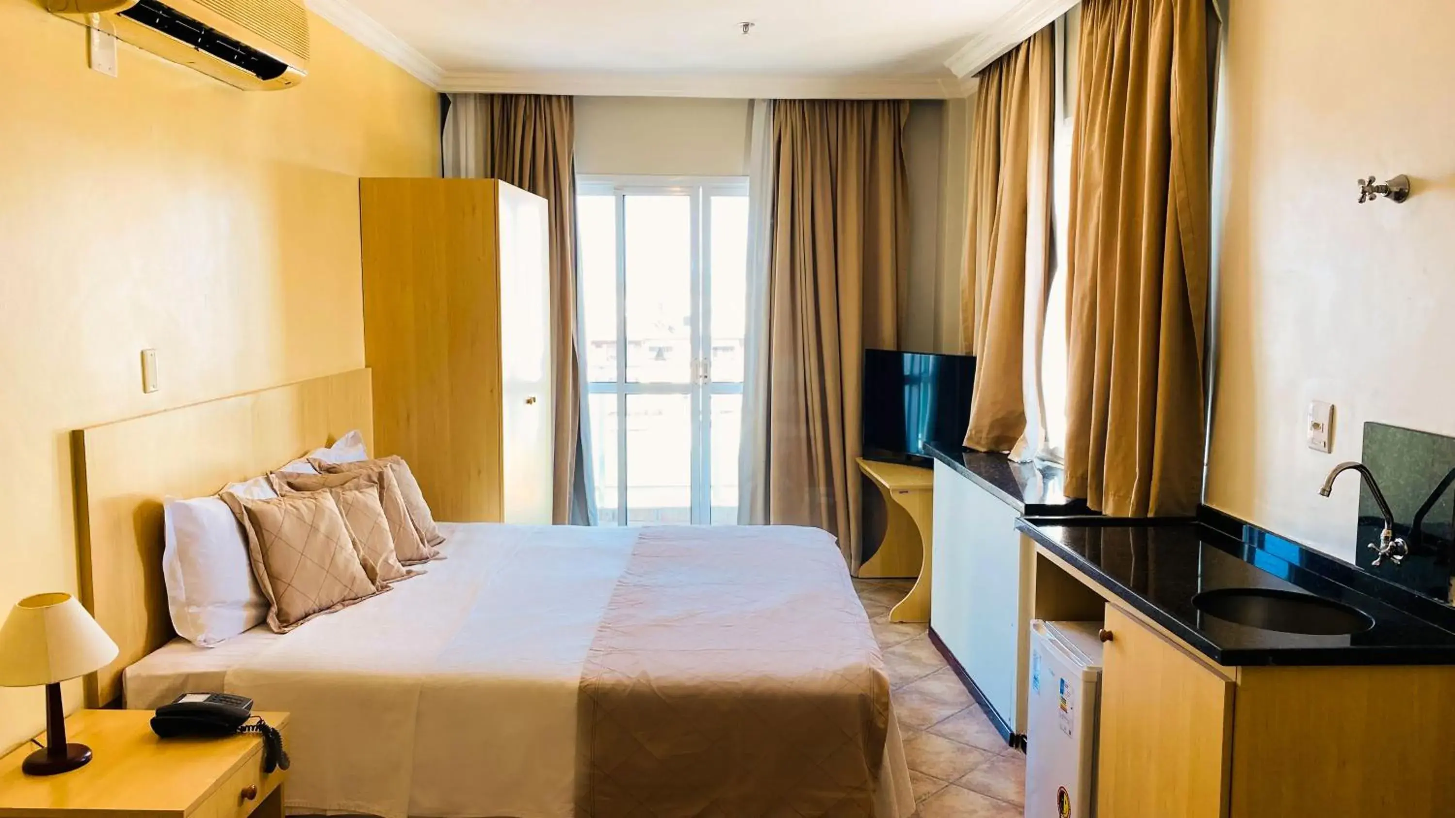 Superior Triple Room - single occupancy in Hotel Atlantico Macaé By Inn House Superior Triple Room - single occupancy in Hotel Atlantico Macaé By Inn House