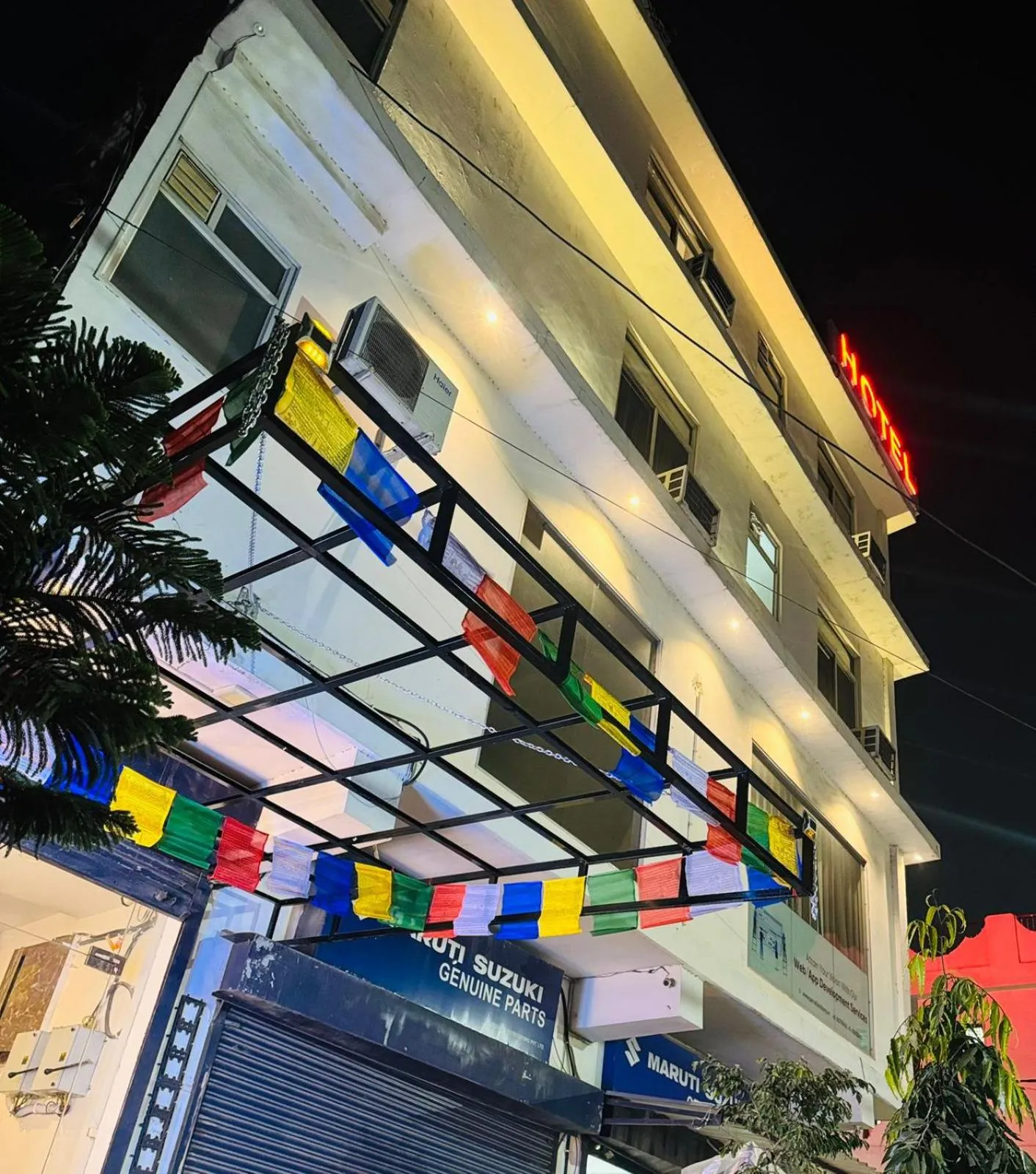 Property building in Hotel Pearl inn