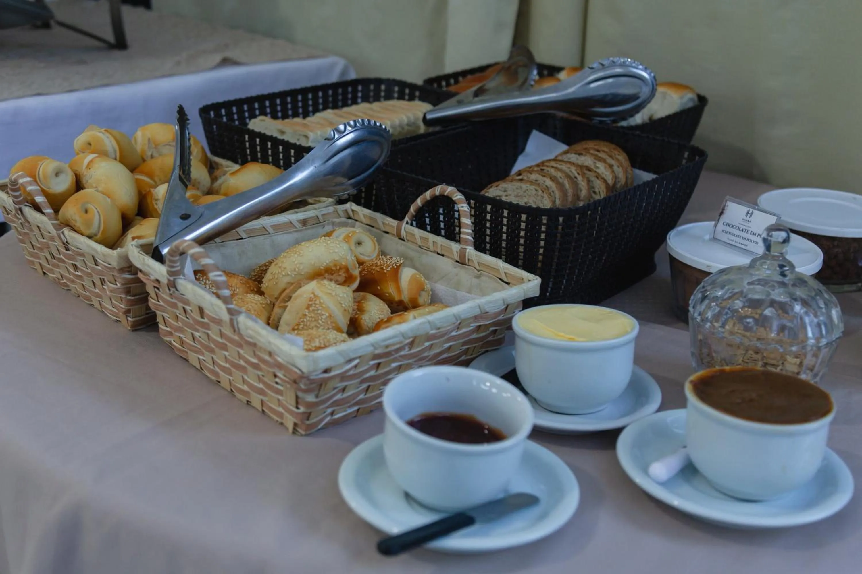Breakfast in HANNA Praia Hotel - Florianópolis