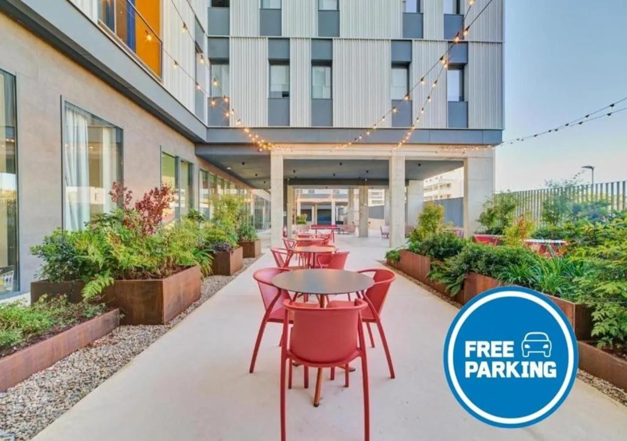 Property building in Home and CoLiving Pamplona