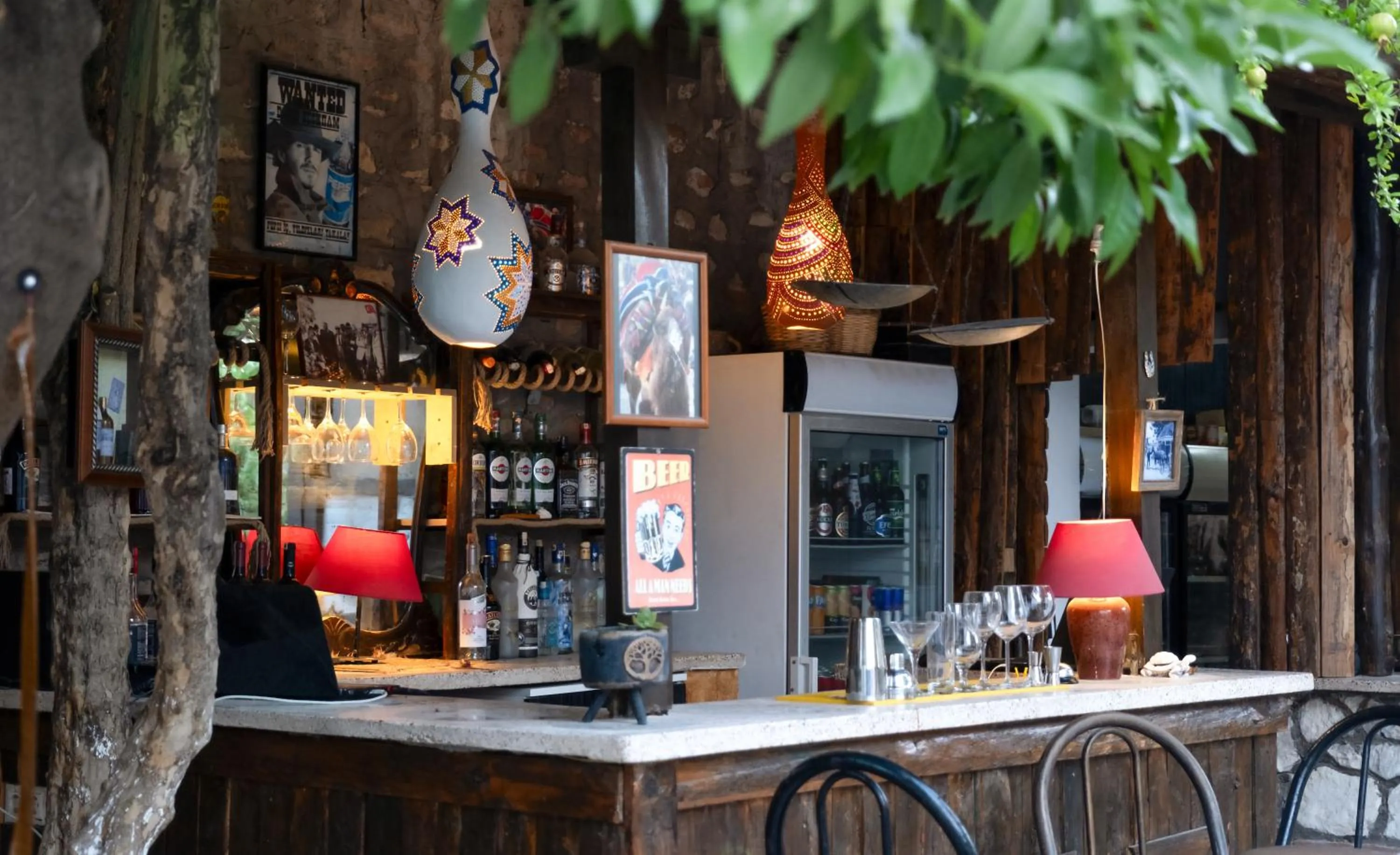 Restaurant/places to eat in Garden Palace Boutique Hotel