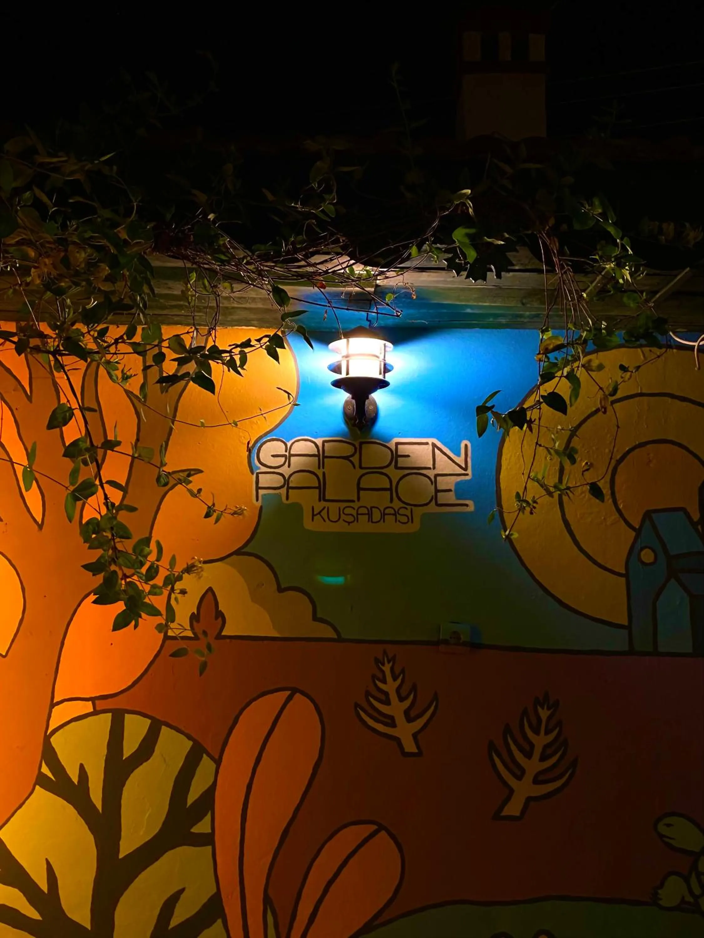 Night in Garden Palace Boutique Hotel