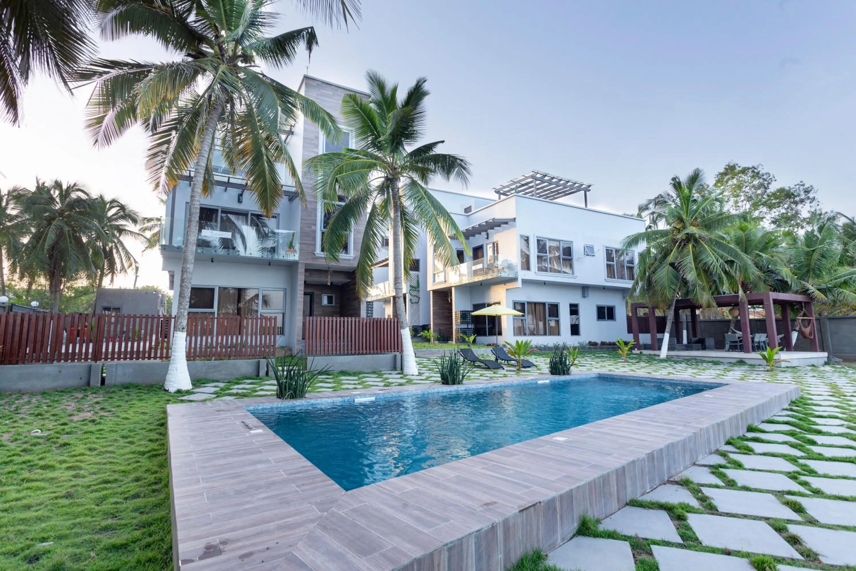 Swimming pool in Serenity Residences & Spa - Kokrobite Beach