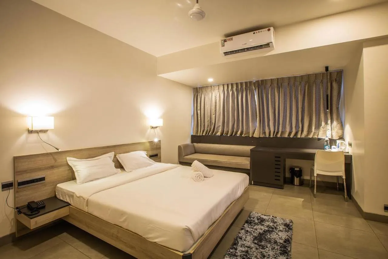 Bed in Coastal Pearl Hotel Margao Railway Station