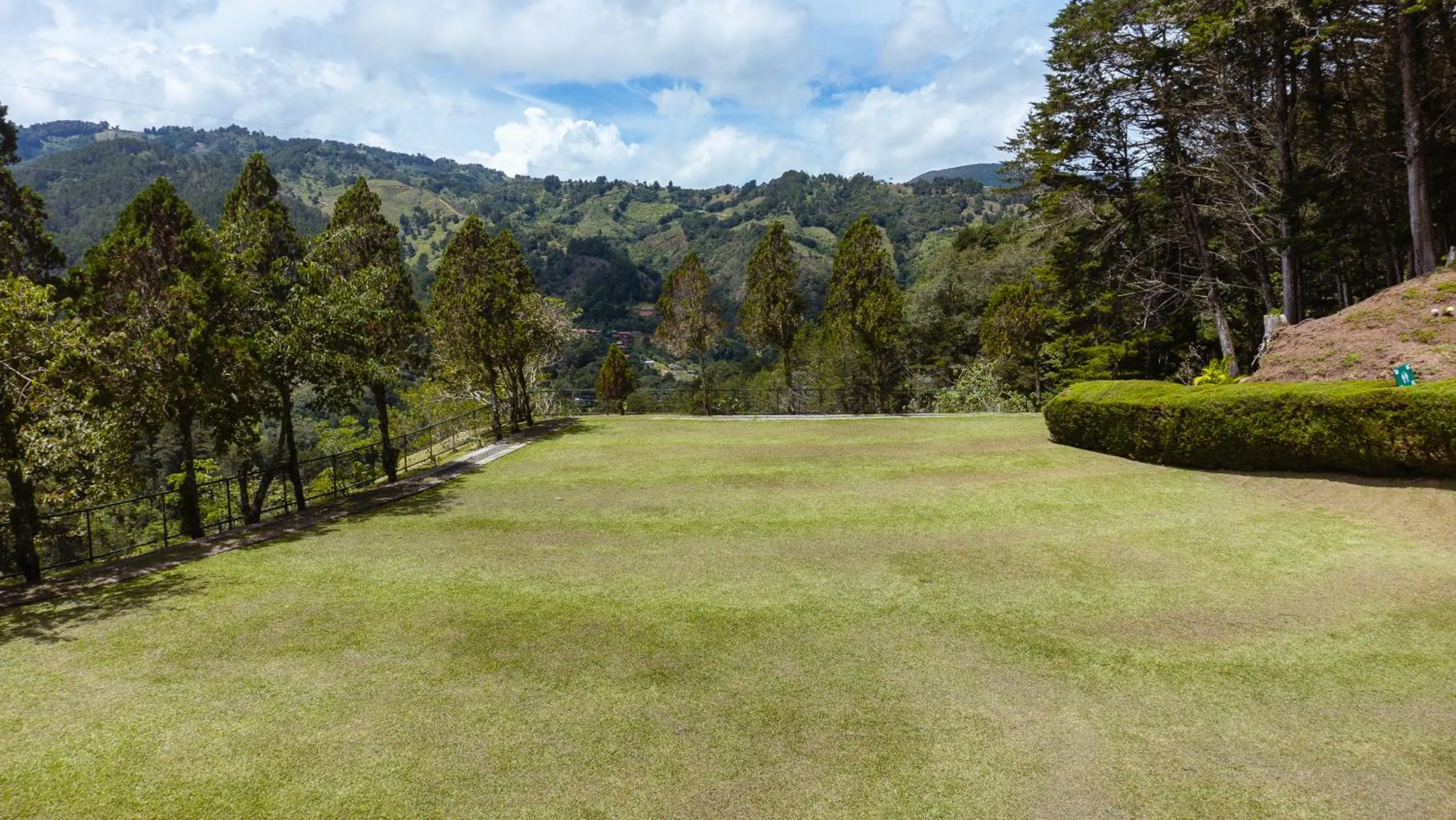 Natural landscape in Hacienda La Lucha