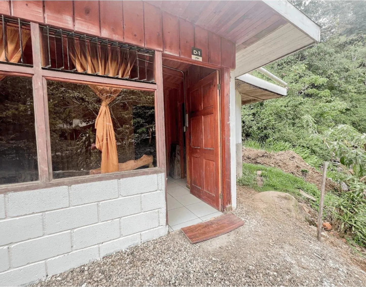 Property building in Hacienda La Lucha