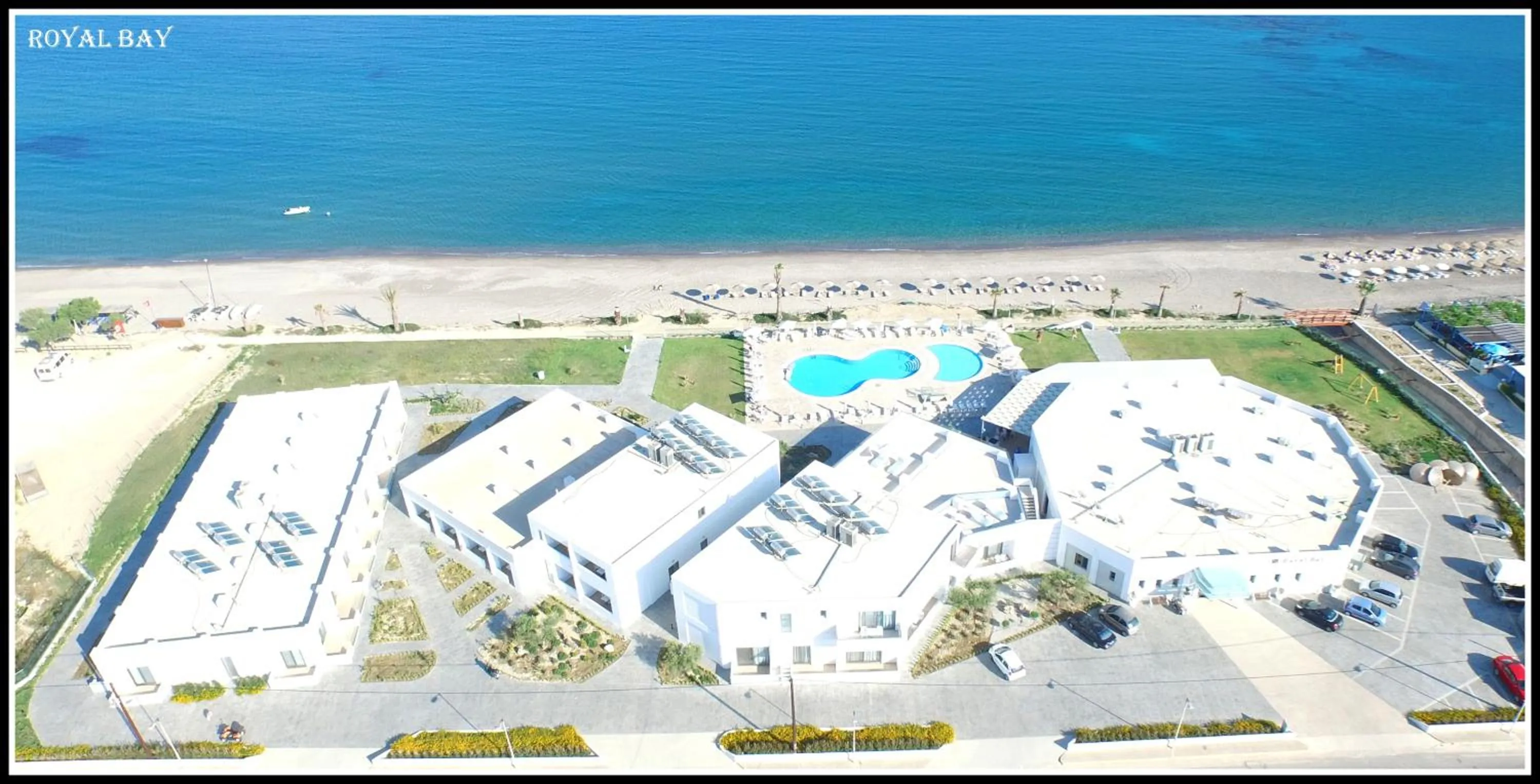 Day in Royal Bay Suites