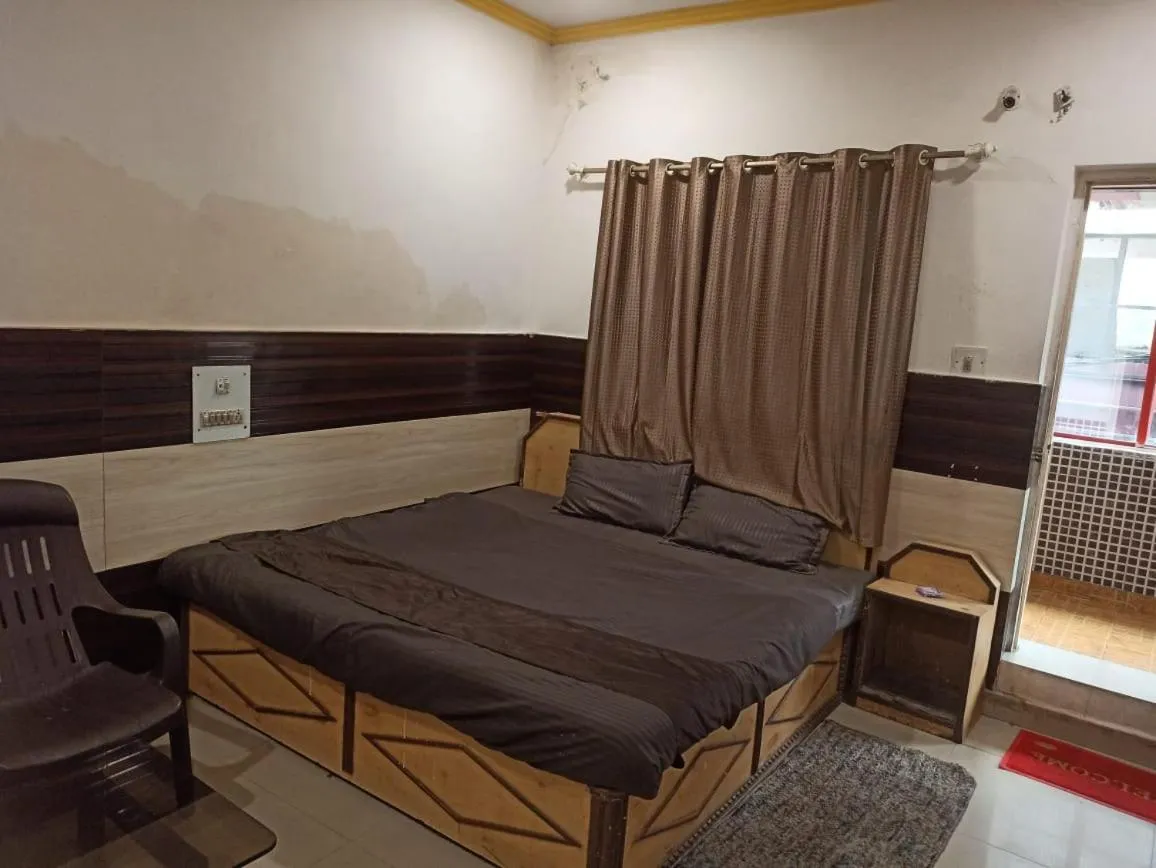 Hotel royal and restaurant