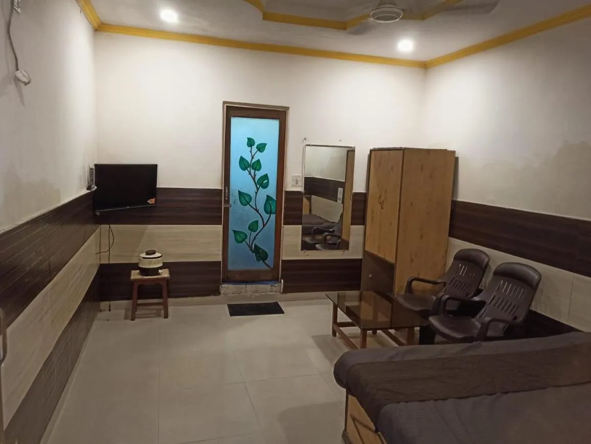 Hotel royal and restaurant