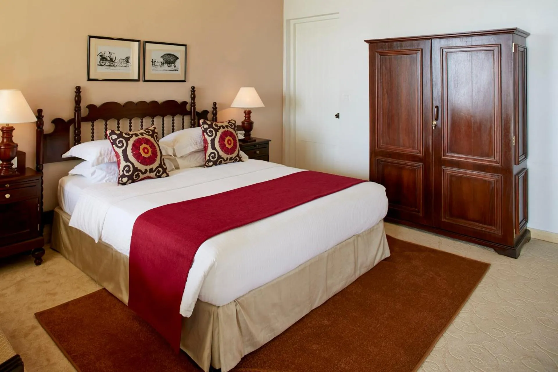 Superior Double Room in EKHO Lake House - From Colonial Bungalow to Royal Retreat