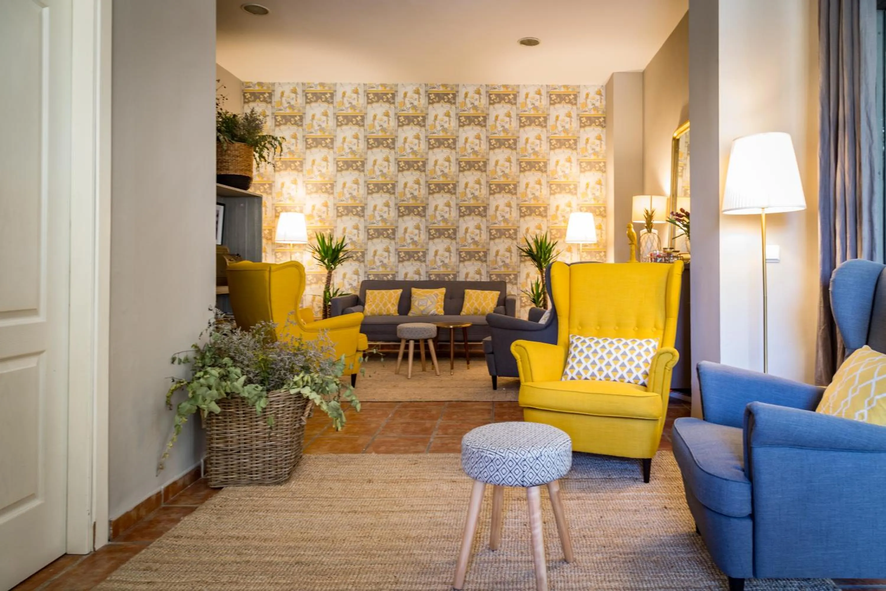 Lobby or reception in Palacio de Rojas by Moontels