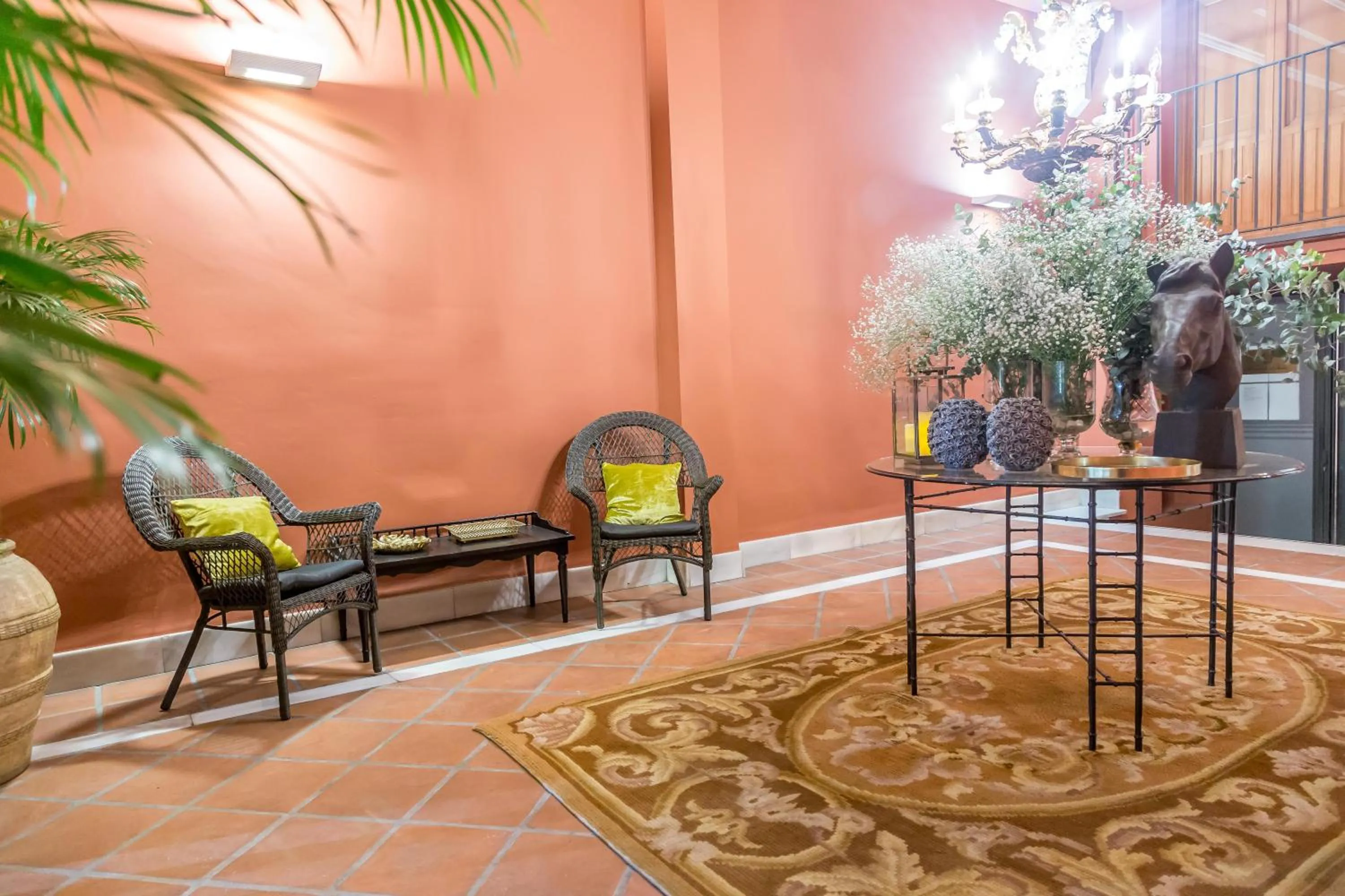 Lobby or reception in Palacio de Rojas by Moontels