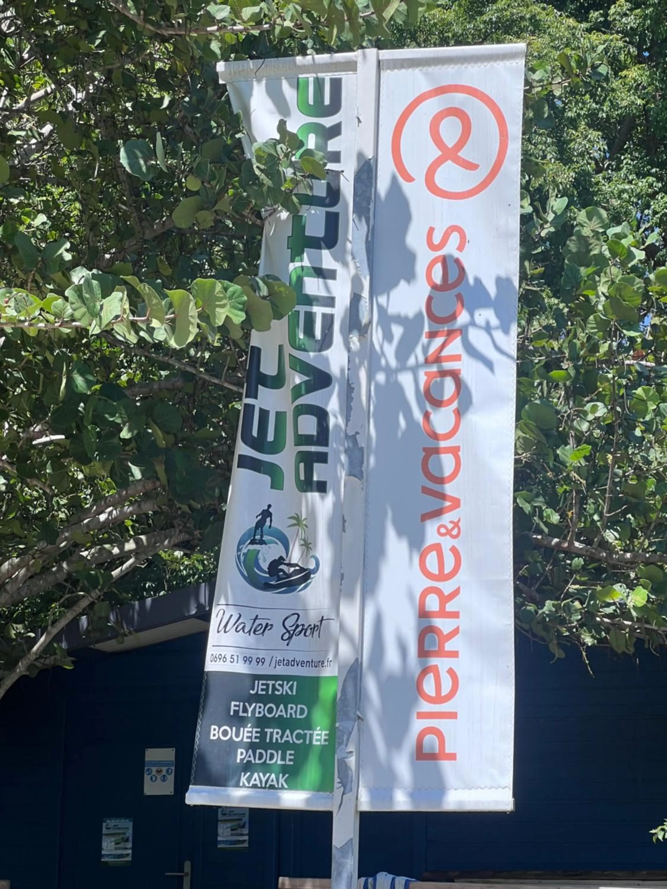 Sports in cœur d hibiscus P&V