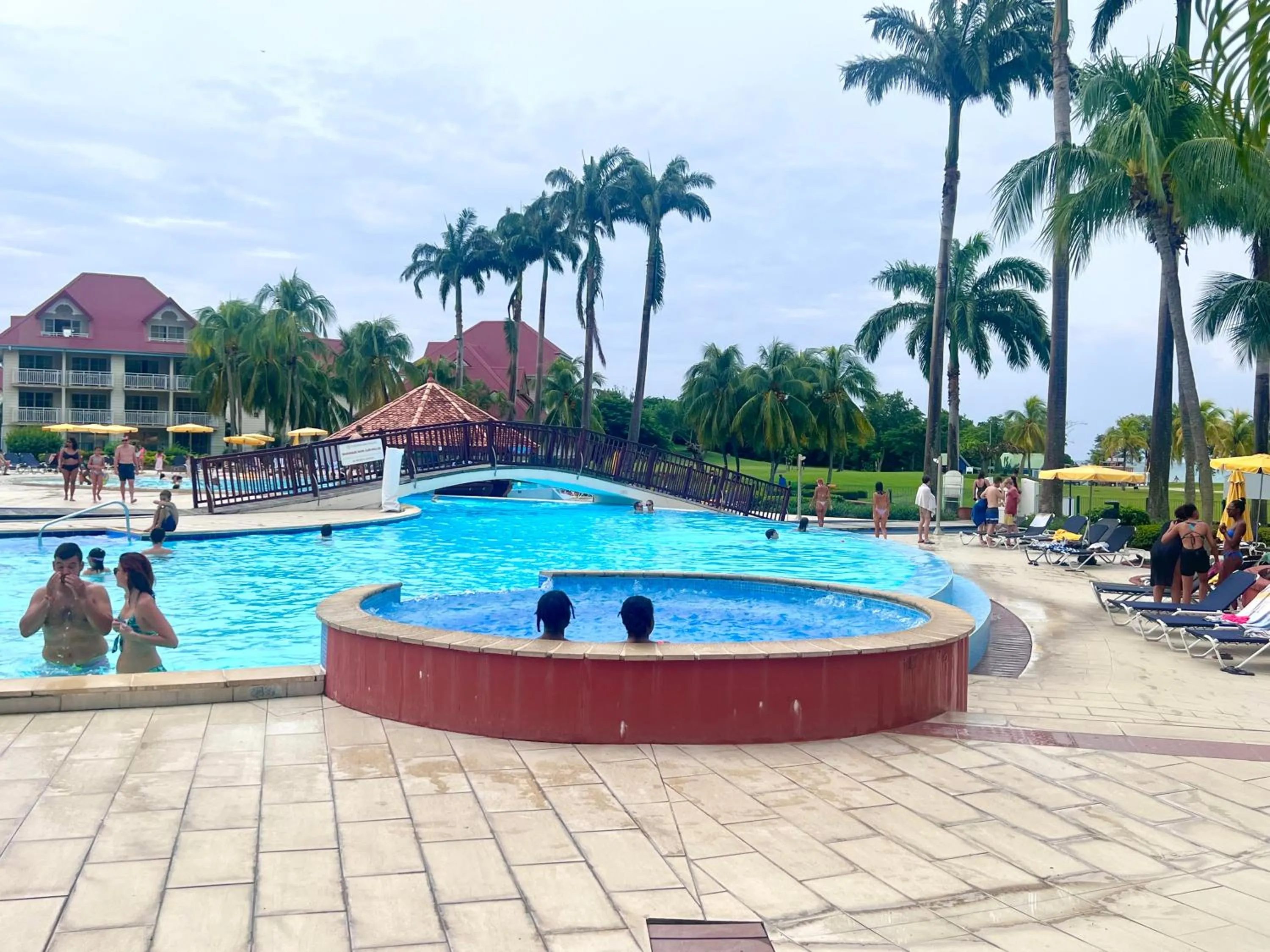 Natural landscape in cœur d hibiscus P&V