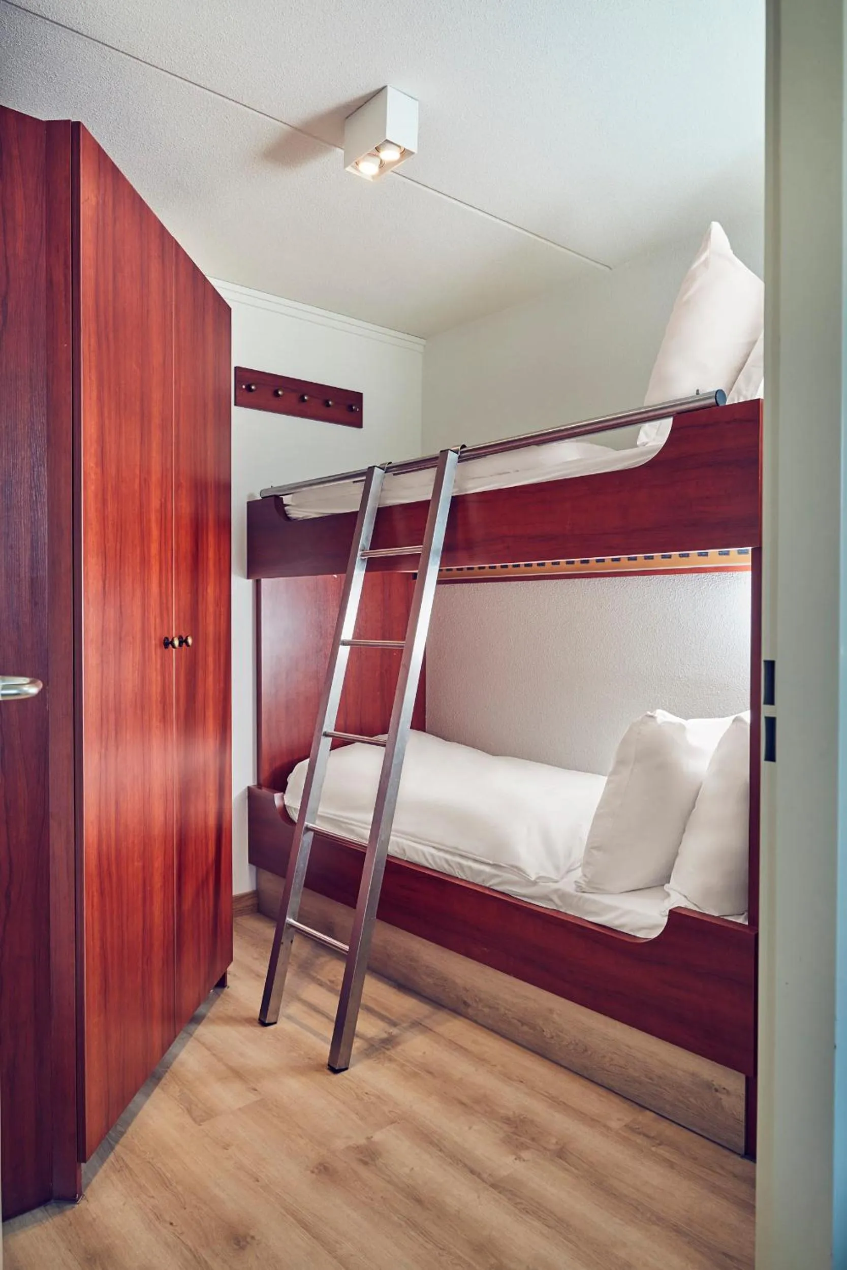 bunk bed, Bed in Fletcher Hotel-Restaurant Noordsee-Ameland