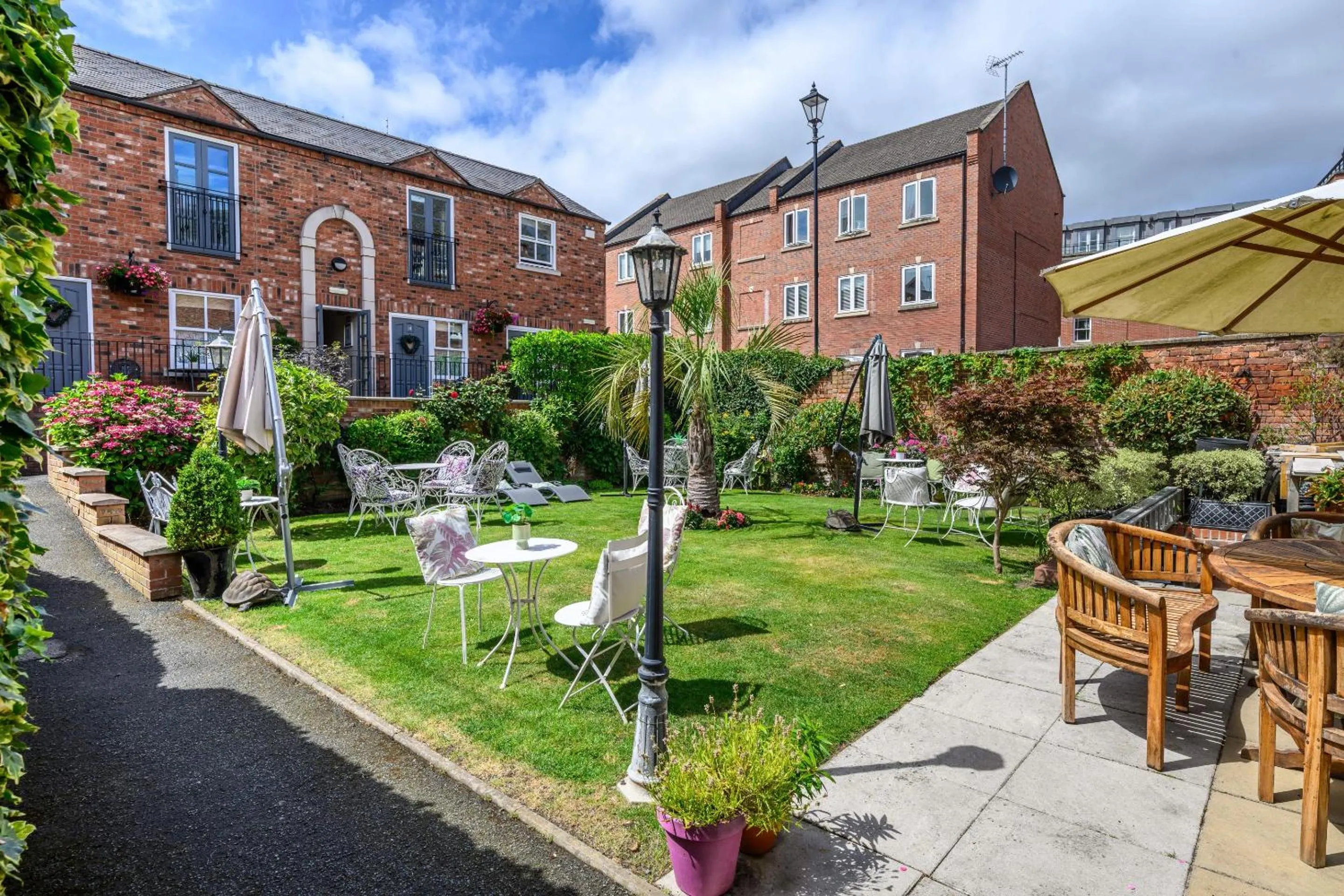 Garden in Darwin's Townhouse