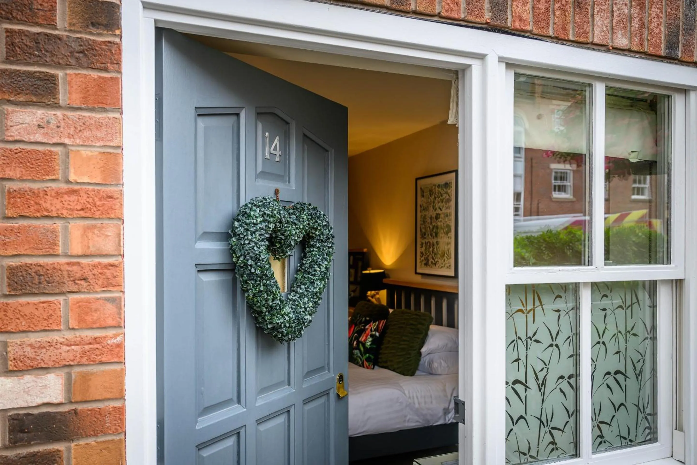 Bedroom in Darwin's Townhouse