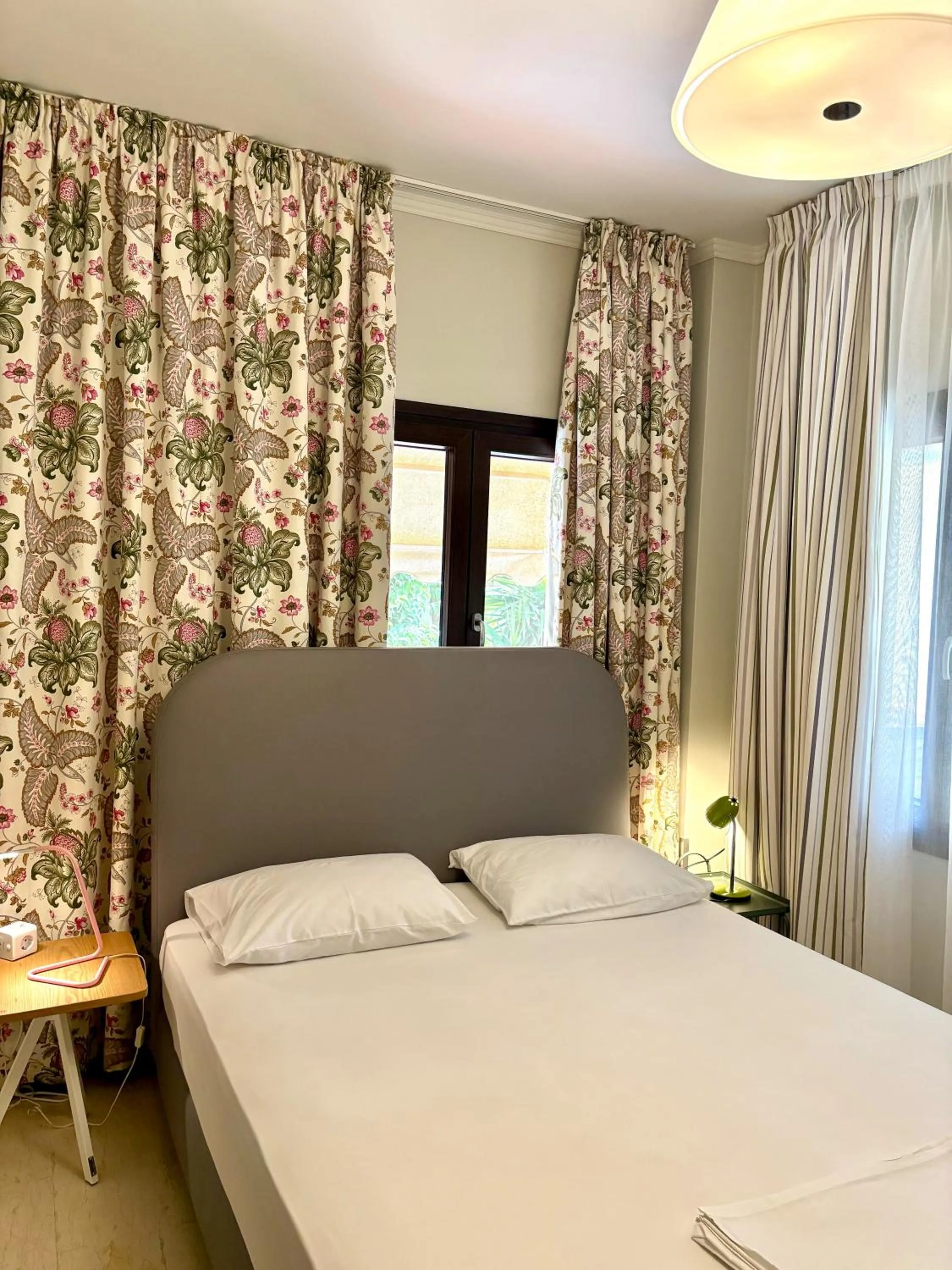 Bed in Hotel Oriana - Adults Only