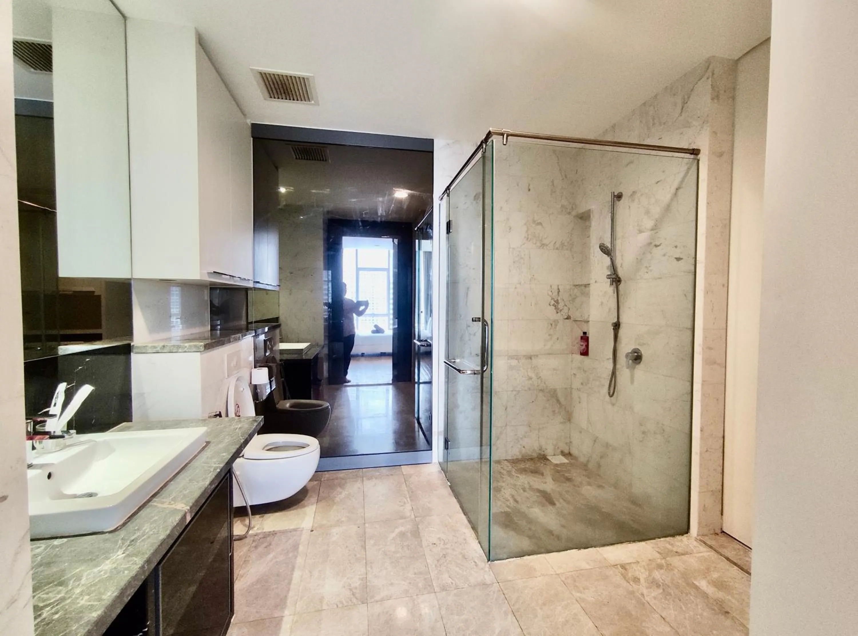 Shower in Castle Quest Residence