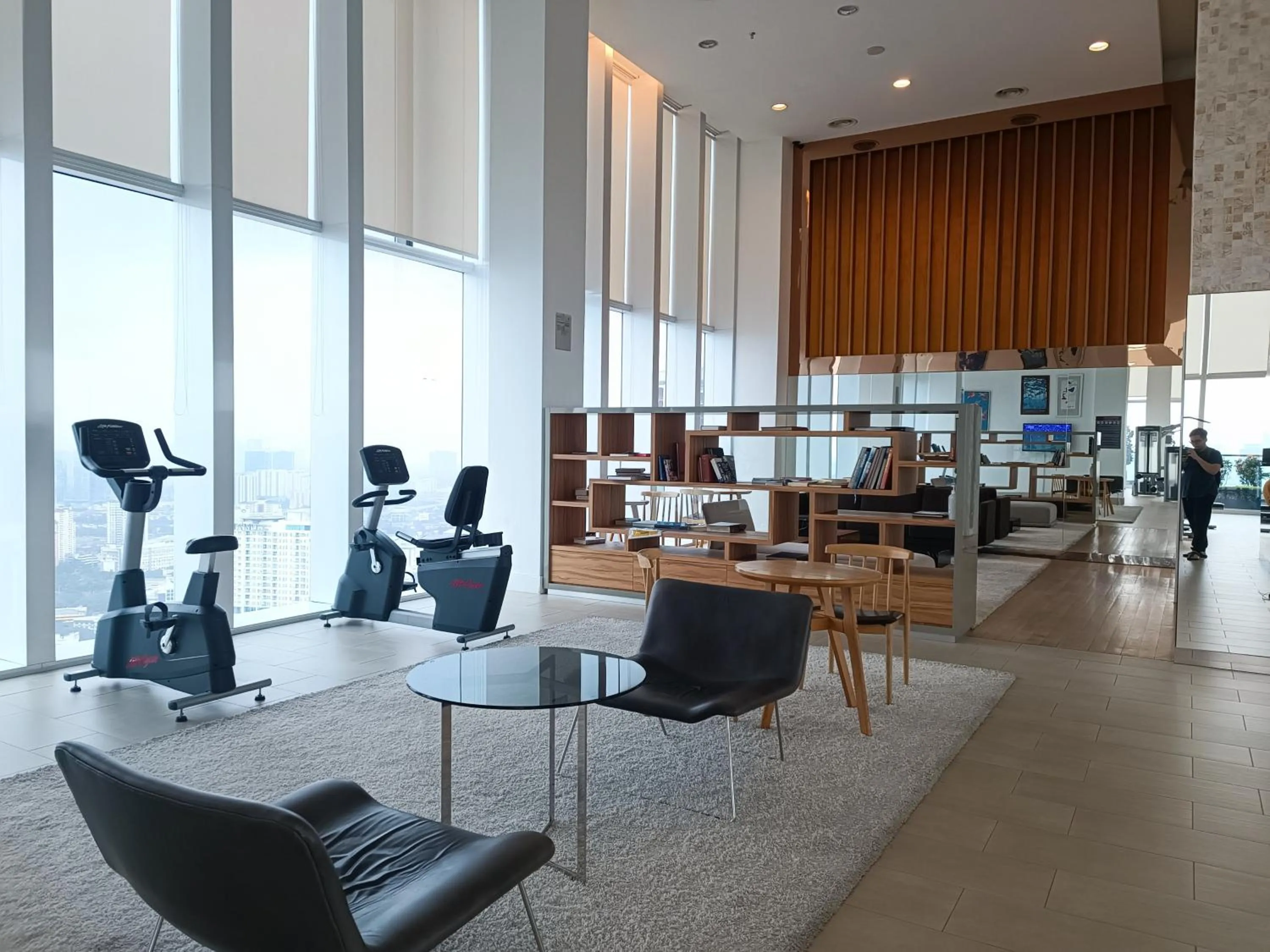 Fitness centre/facilities in Castle Quest Residence