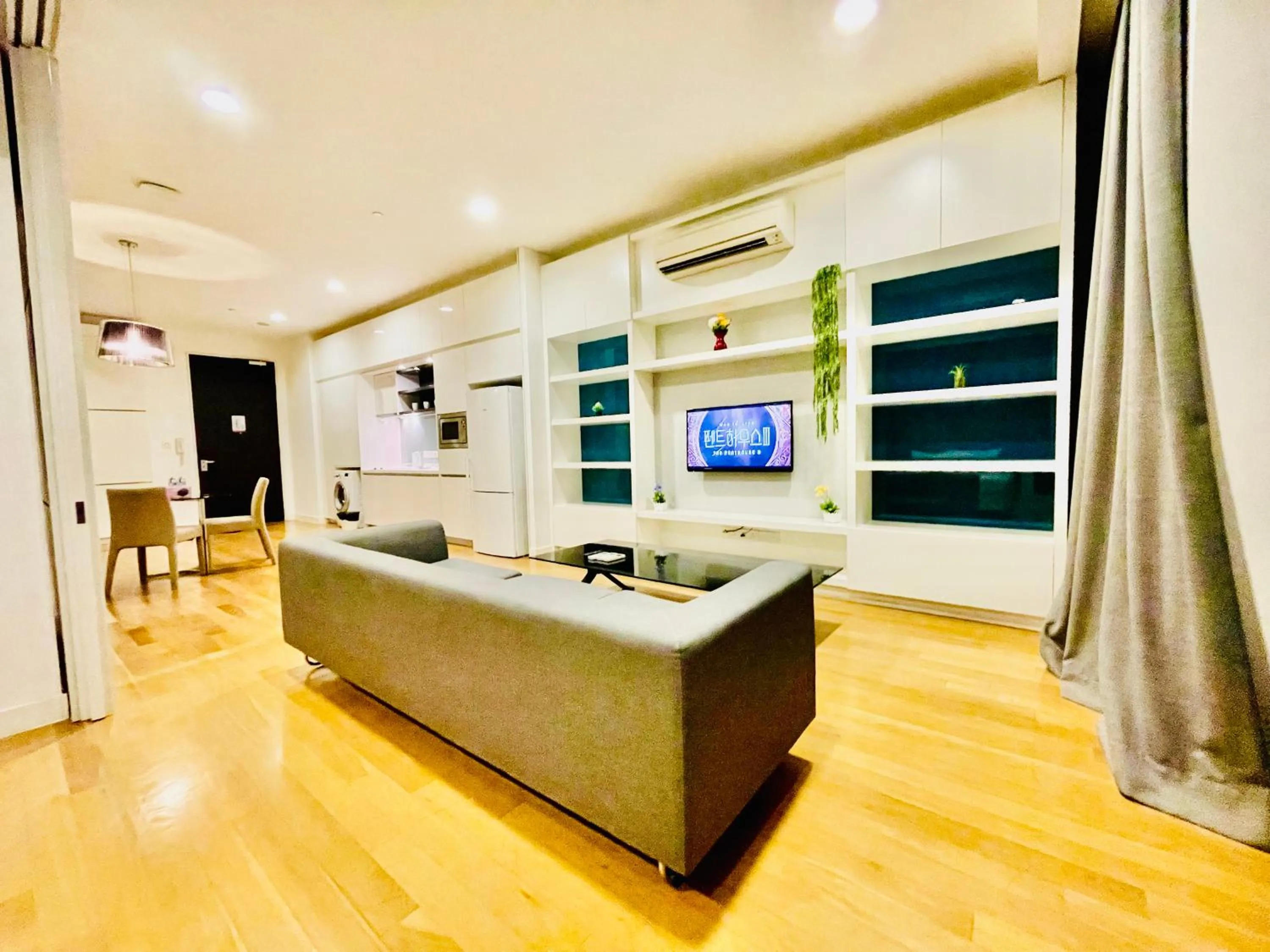 TV and multimedia in Castle Quest Residence