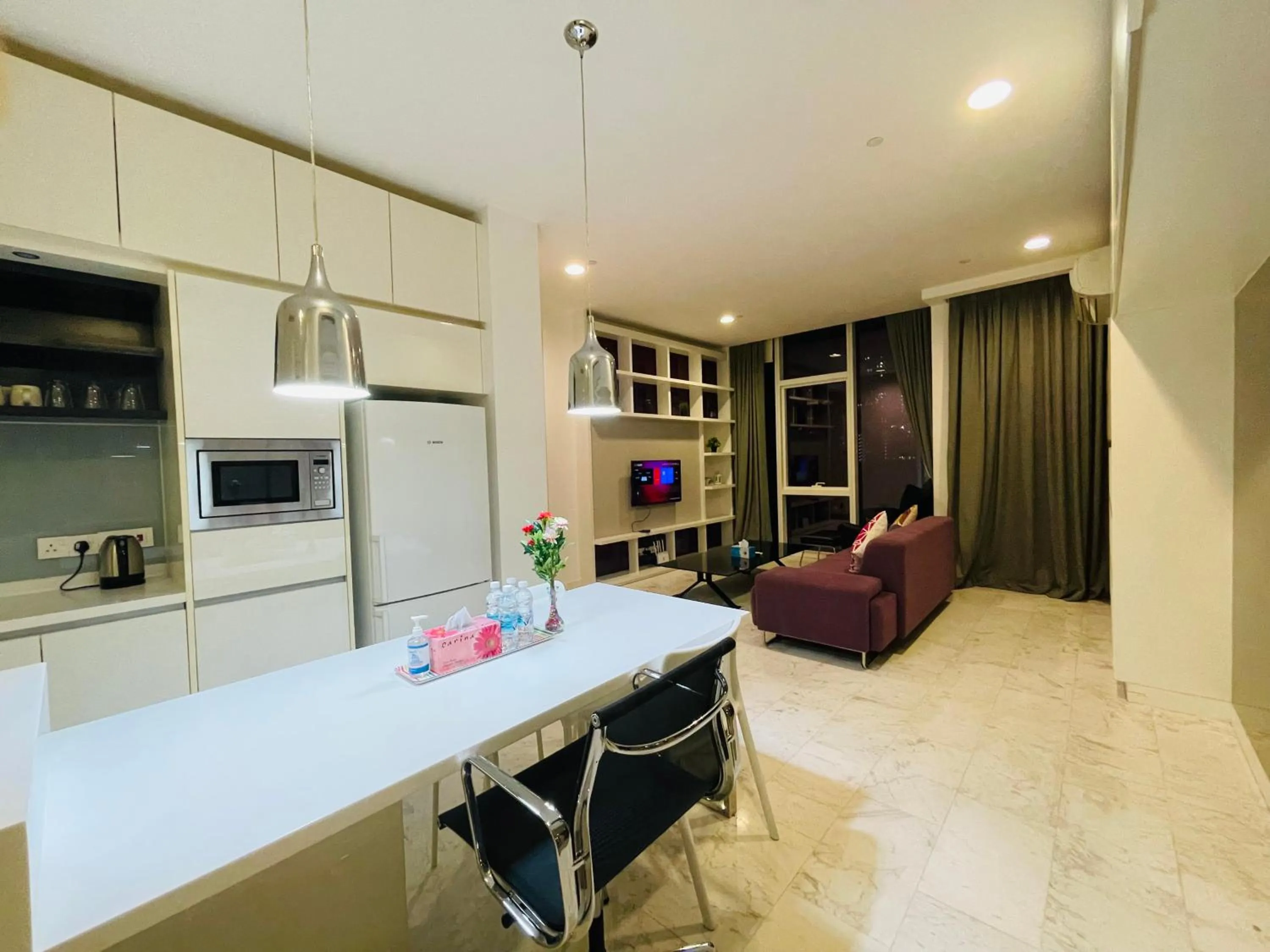 TV and multimedia in Castle Quest Residence