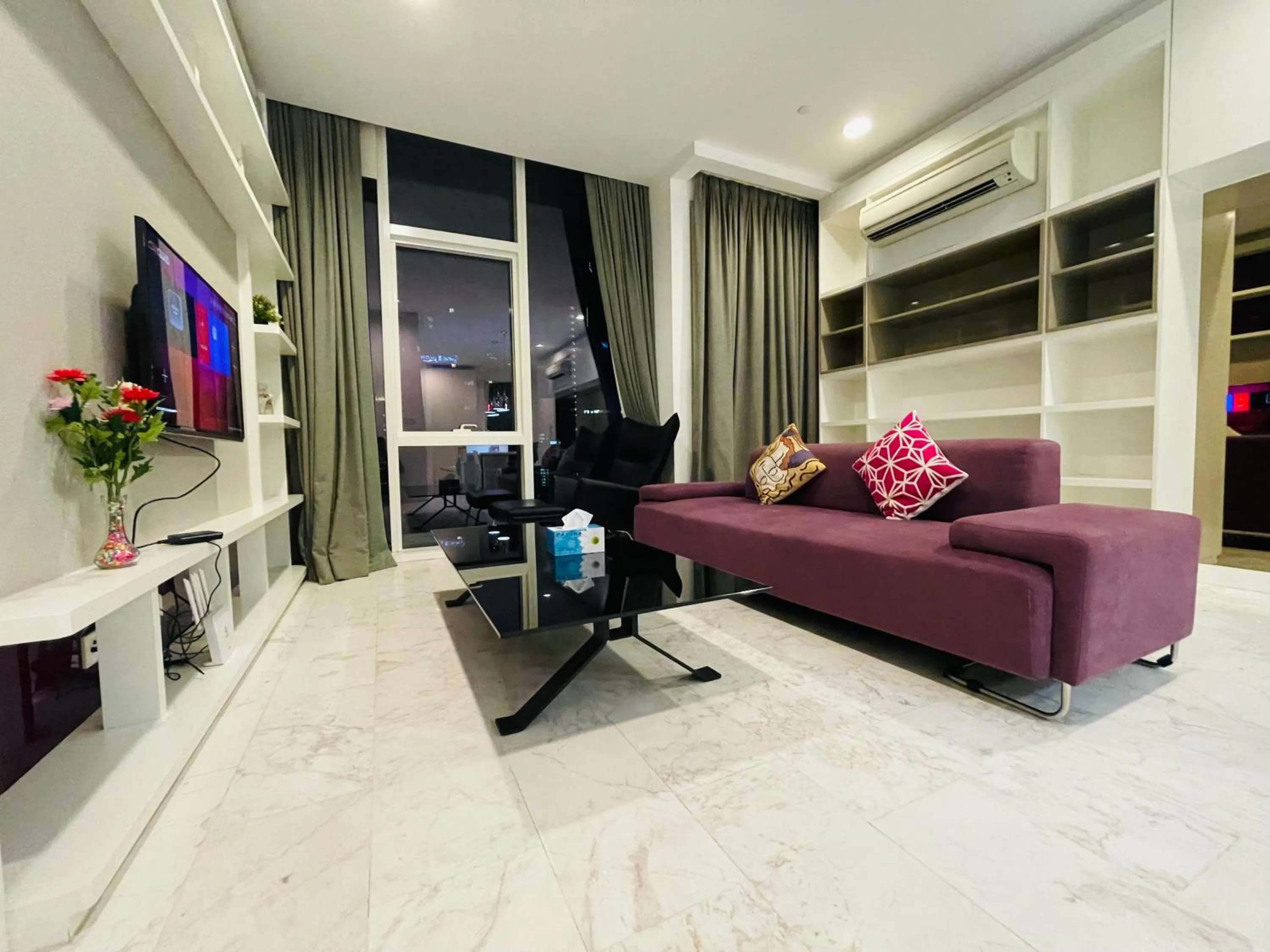 TV and multimedia in Castle Quest Residence