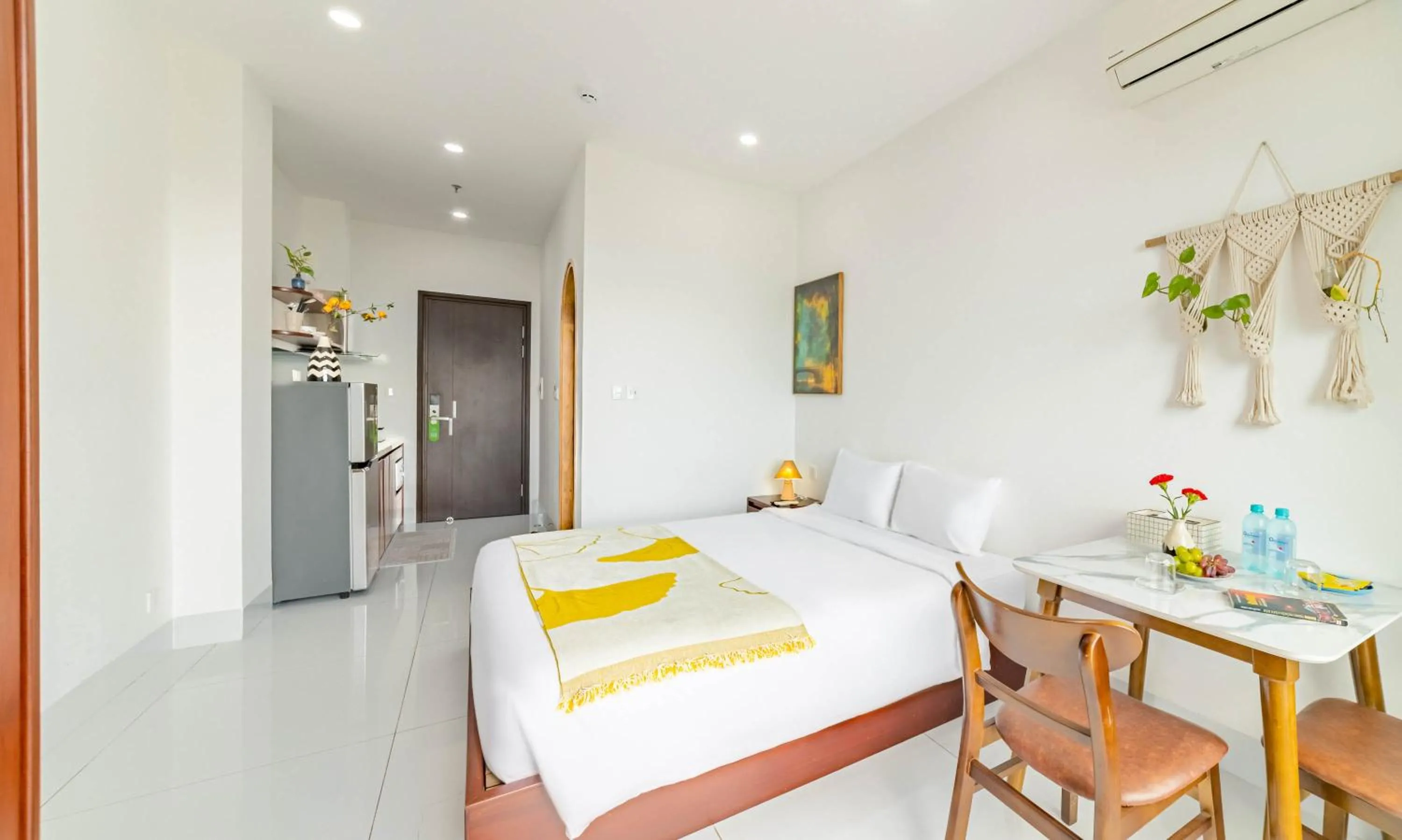 Bed in MTR Apartment & Hotel