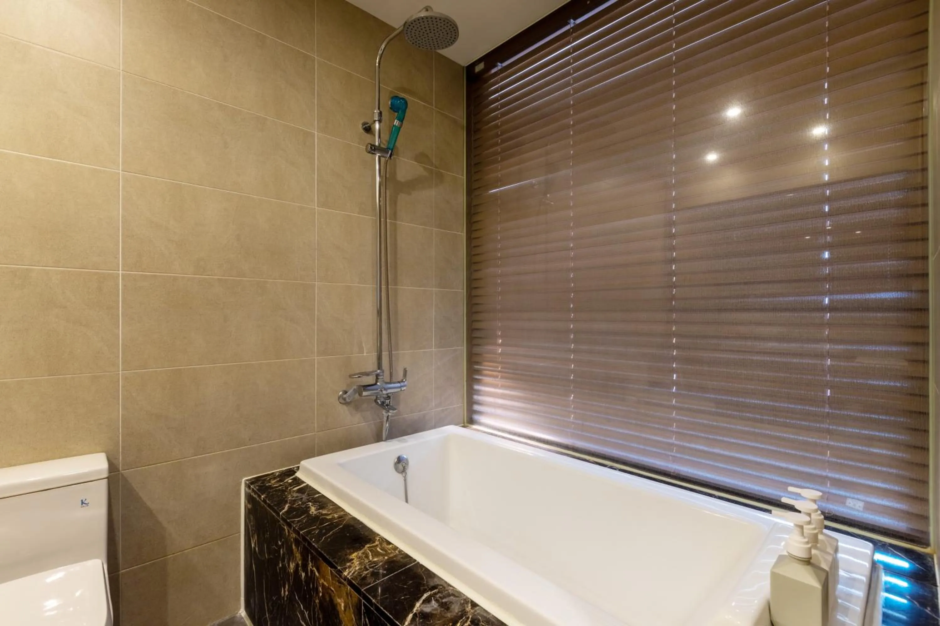 Shower in Mate Hotel Paju