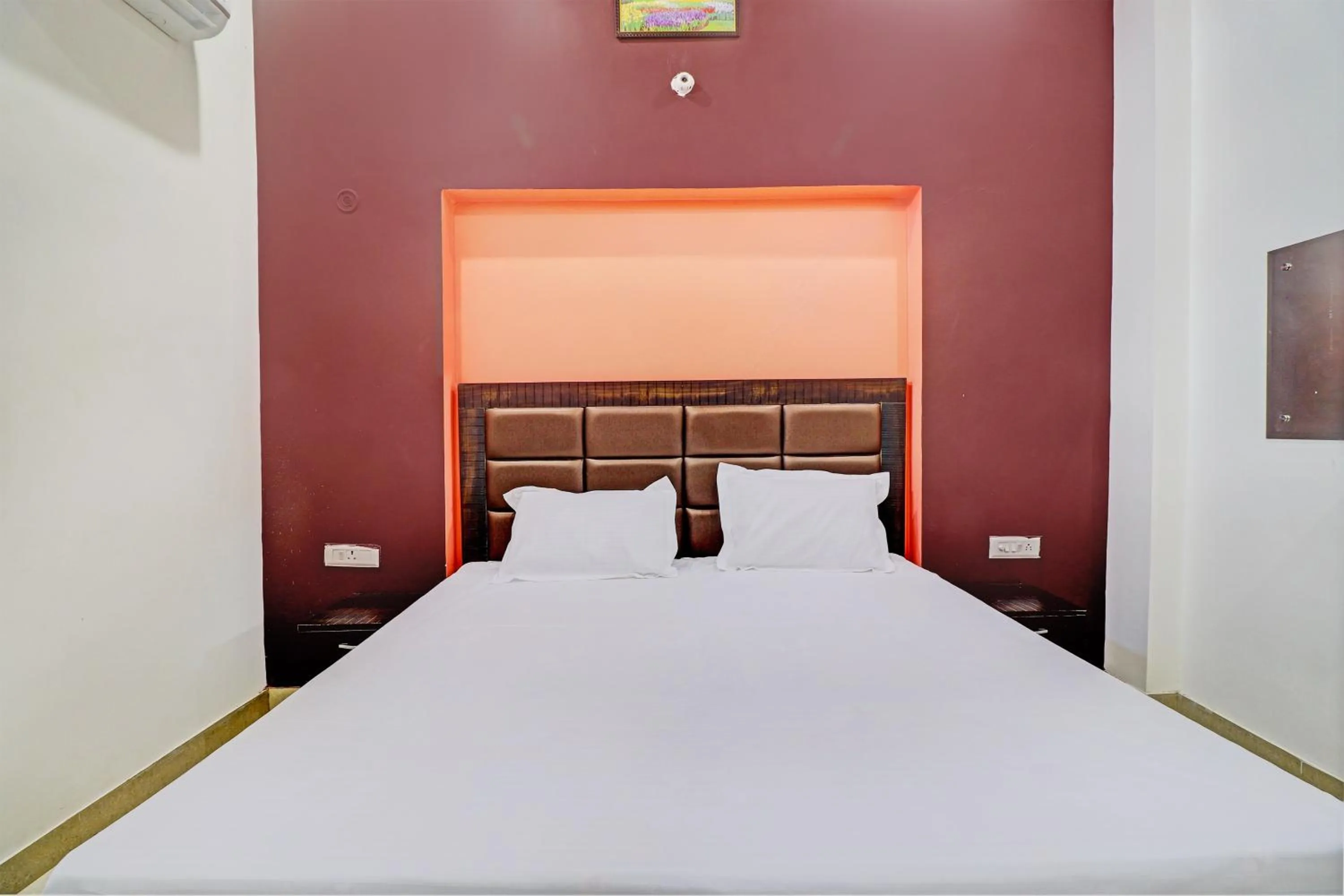 Bedroom in Hotel O Om Palace