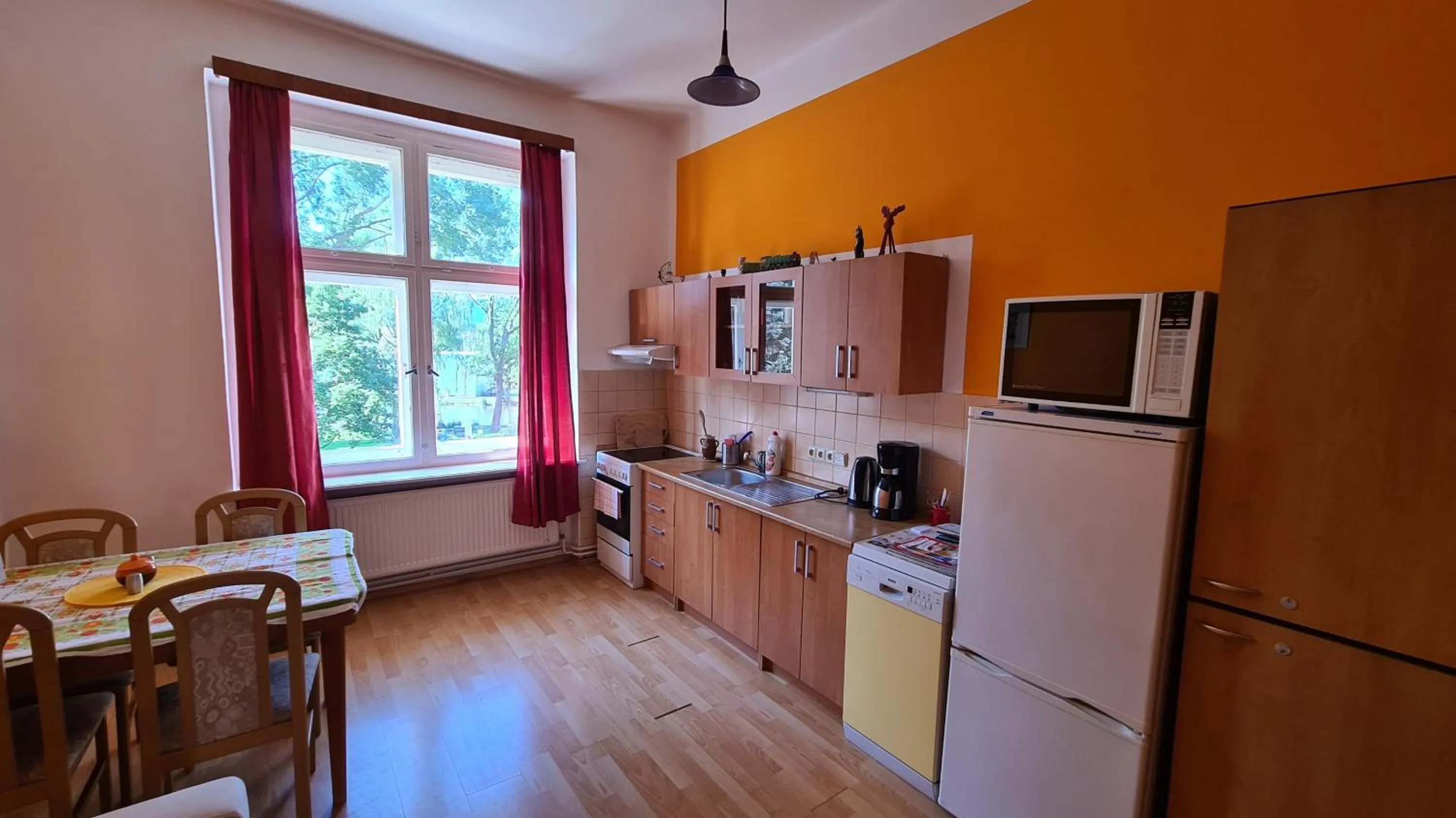 Kitchen or kitchenette in Café Dlask