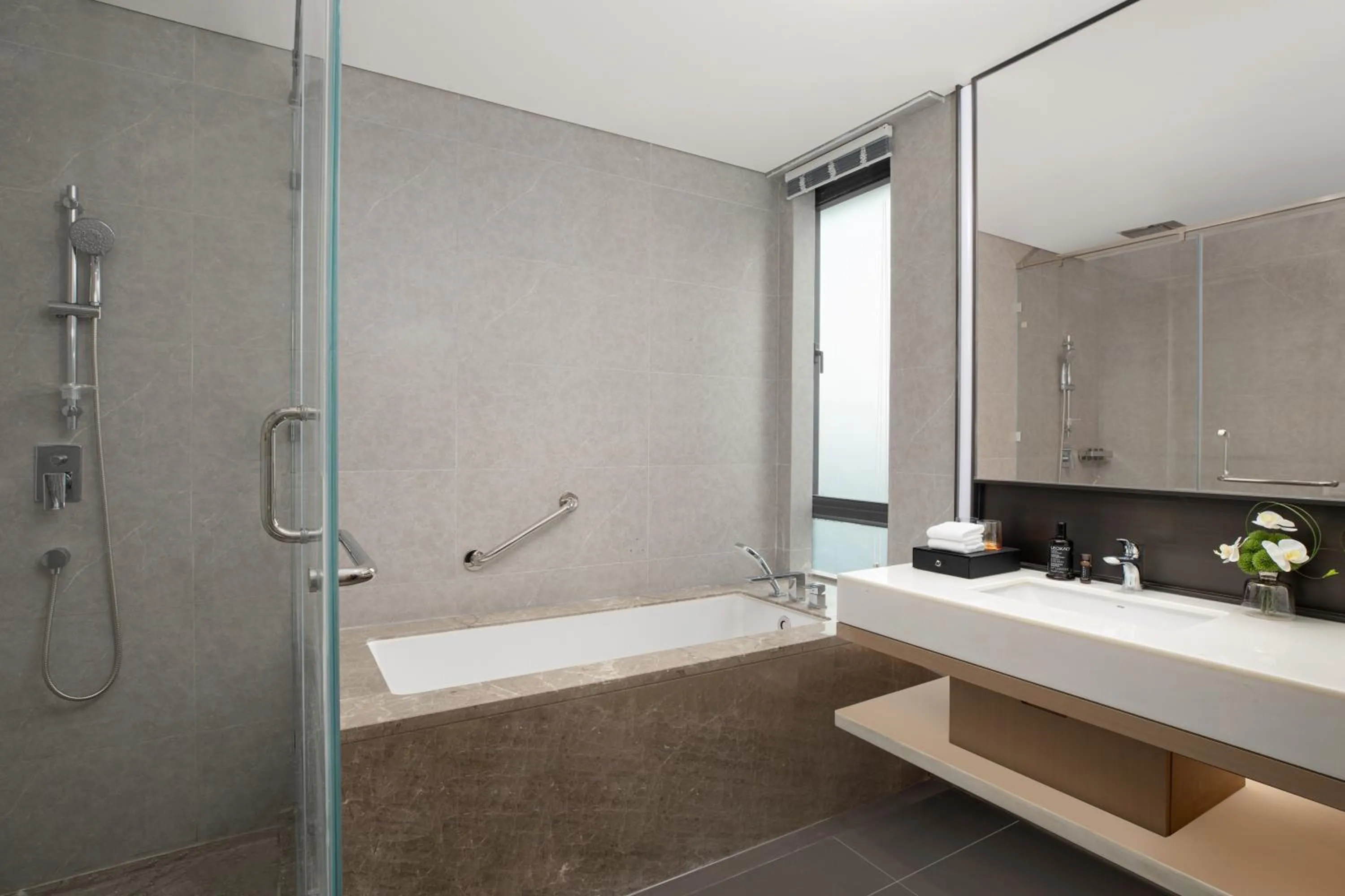 Toilet in Somerset Chayuan Chongqing