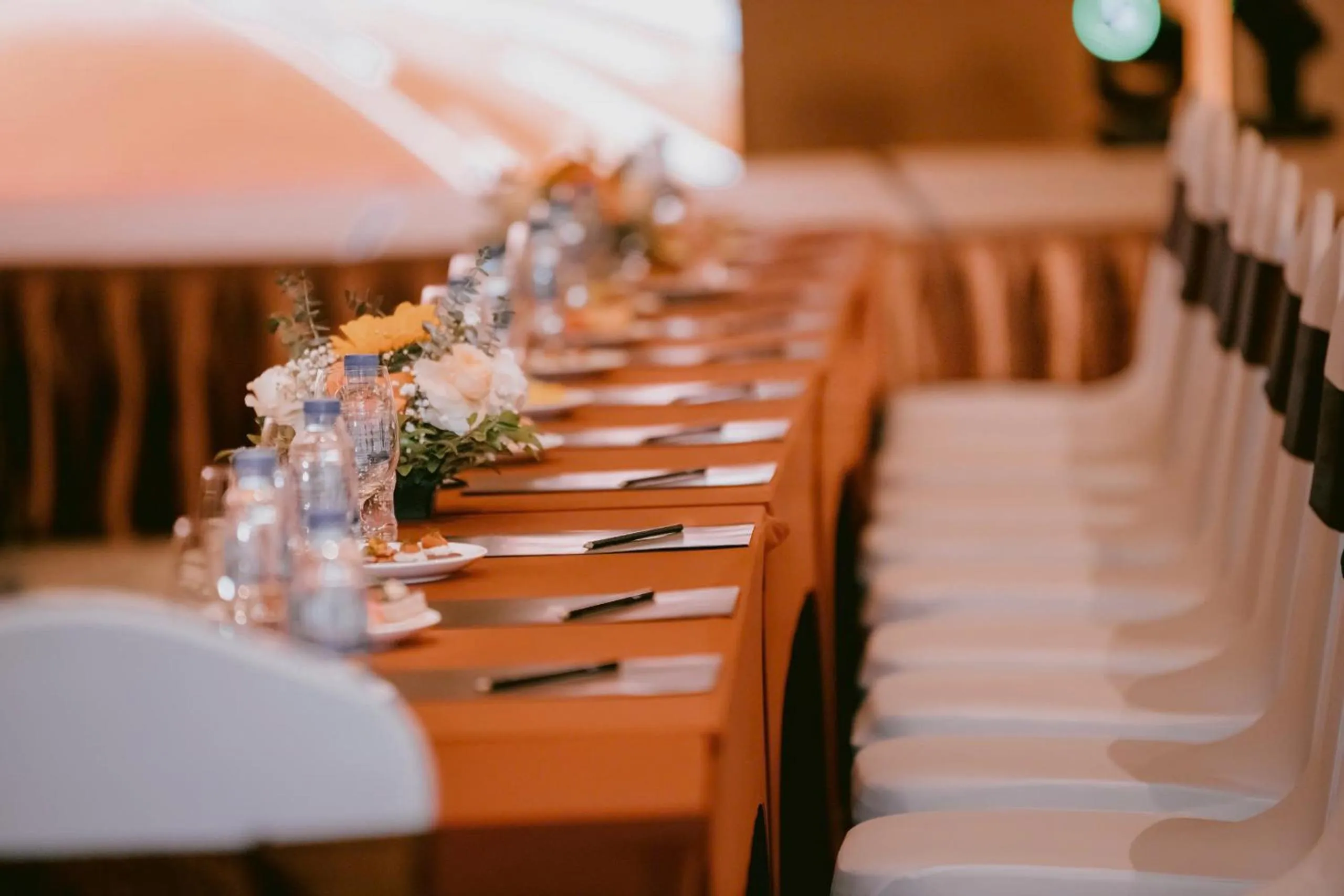 Meeting/conference room in Mandala Retreats Kim Bôi