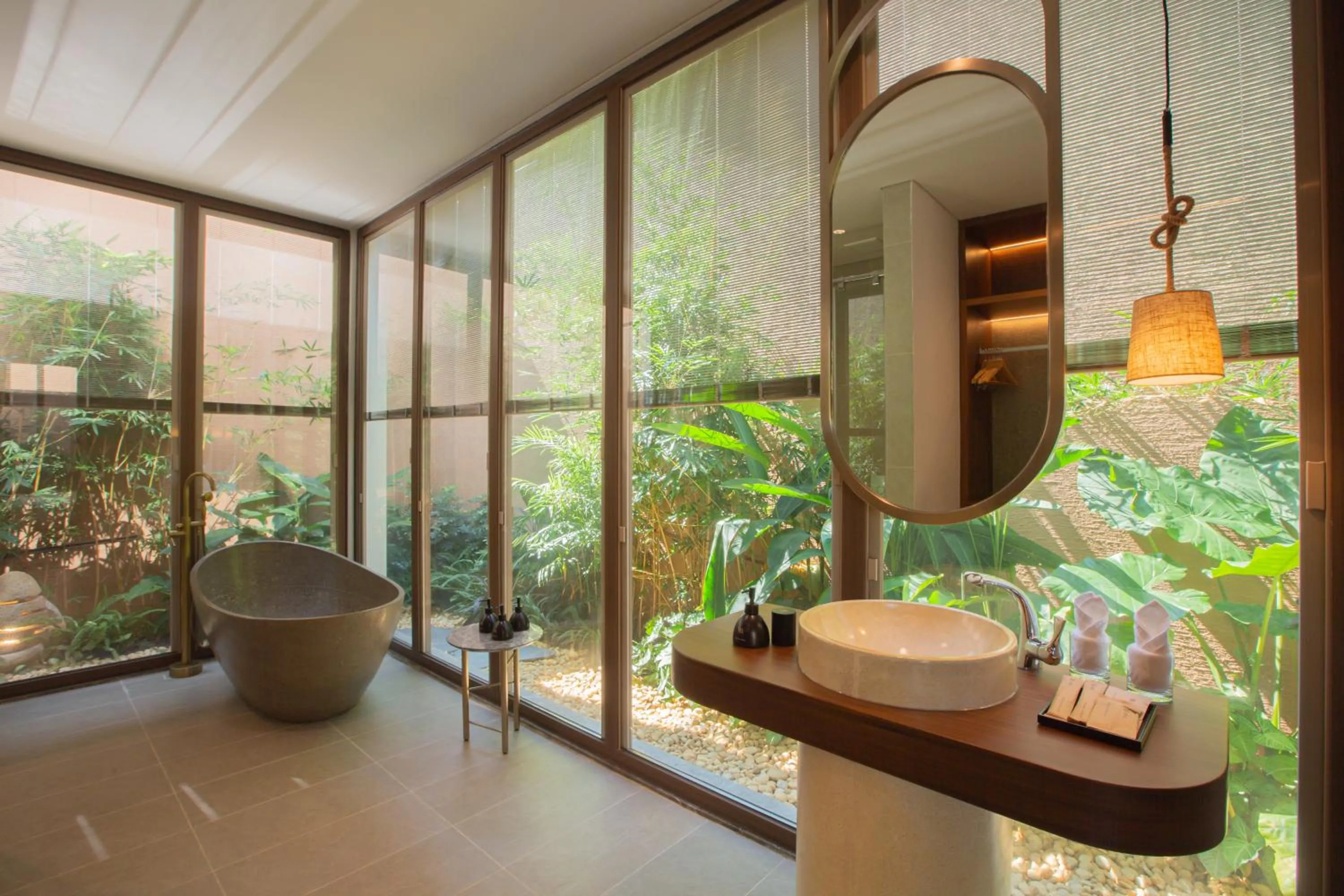 Bathroom in Mandala Retreats Kim Bôi