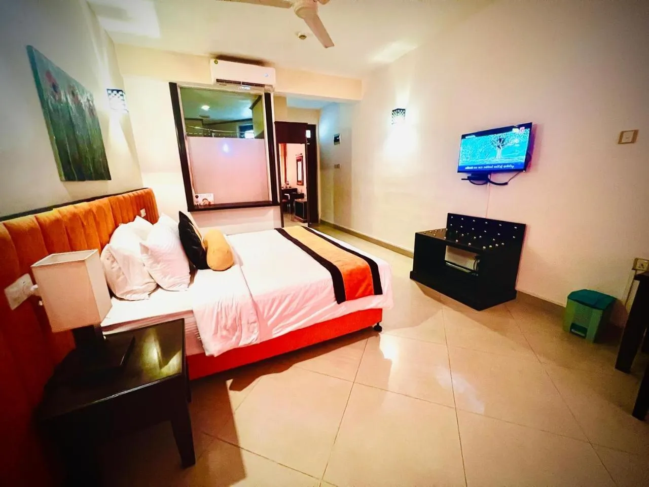 Bedroom, Bed in Laya Beach