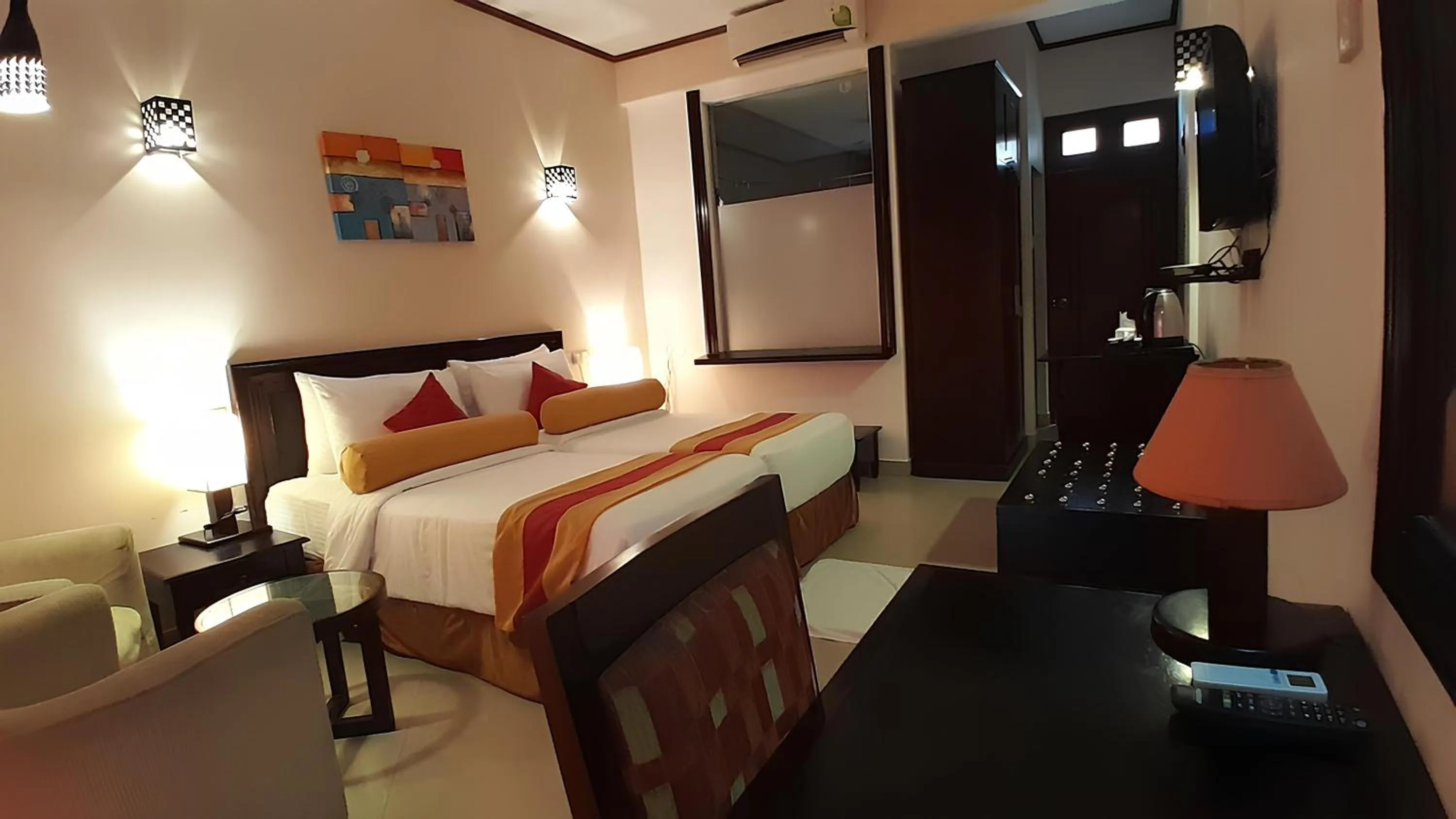 TV and multimedia, Bed in Laya Beach