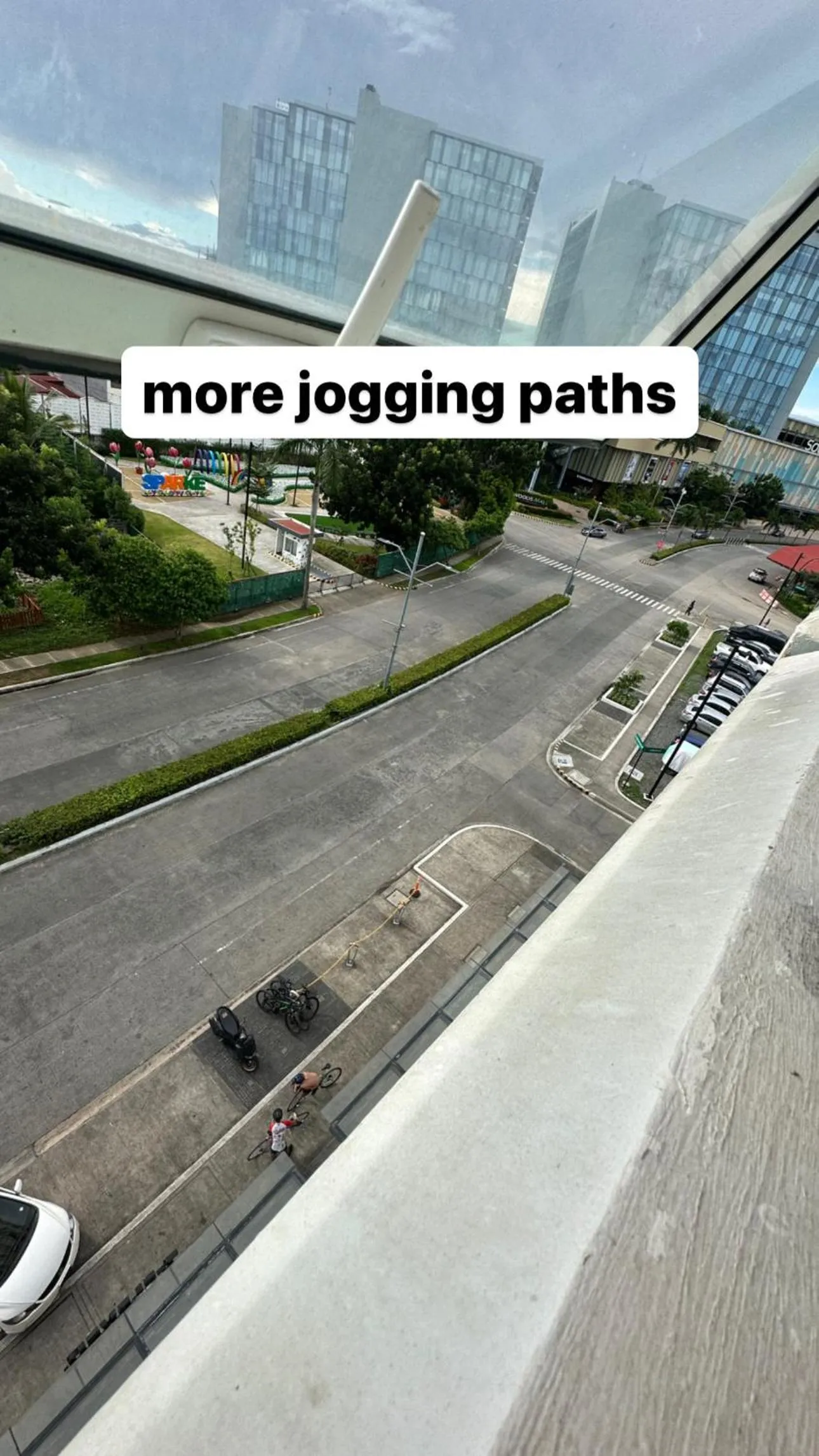 Neat Unit in Holland Park Southwoods