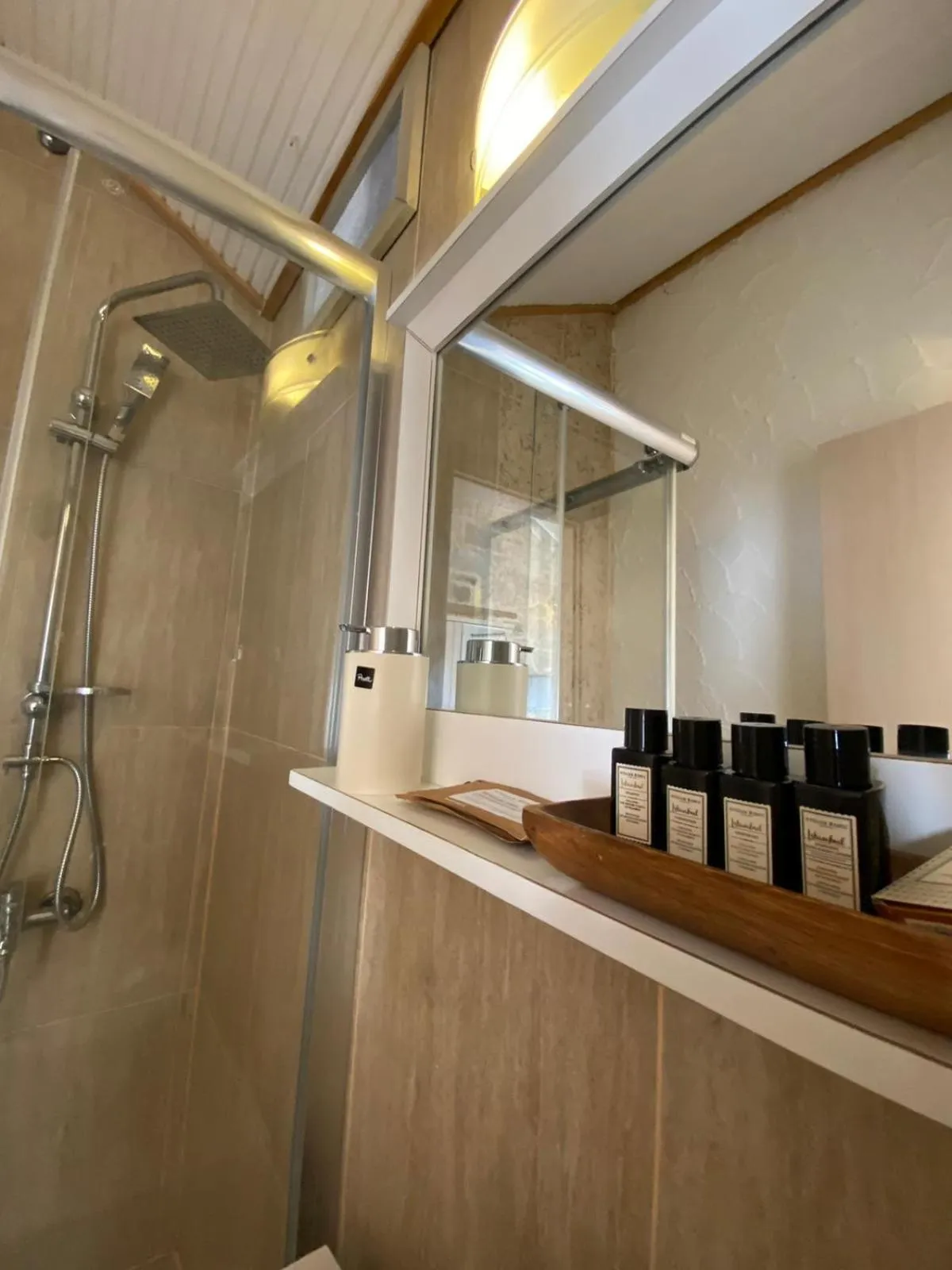 Massage in Aliko Hotel