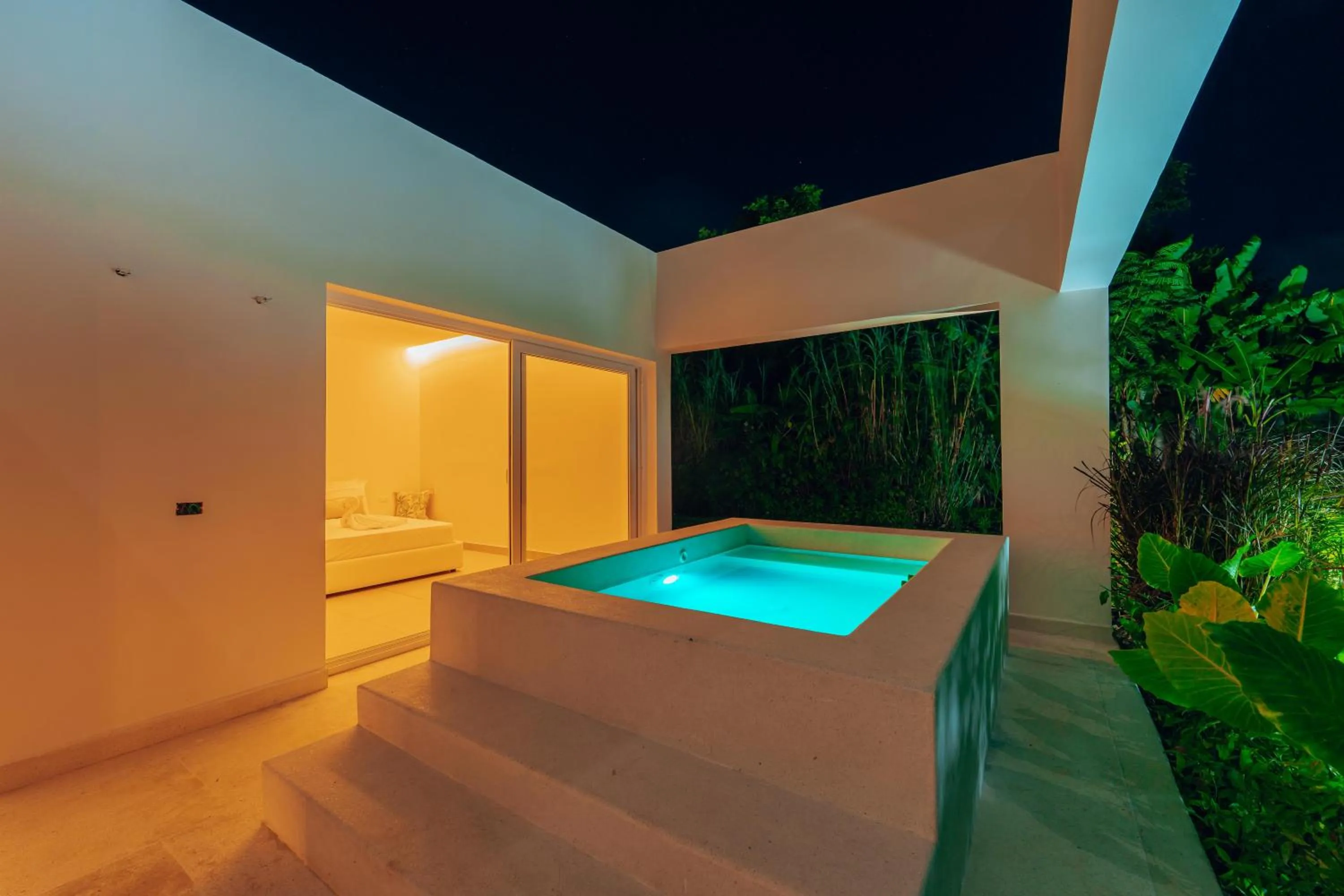 Hot Tub in Ycona Eco-Luxury Resort, Zanzibar