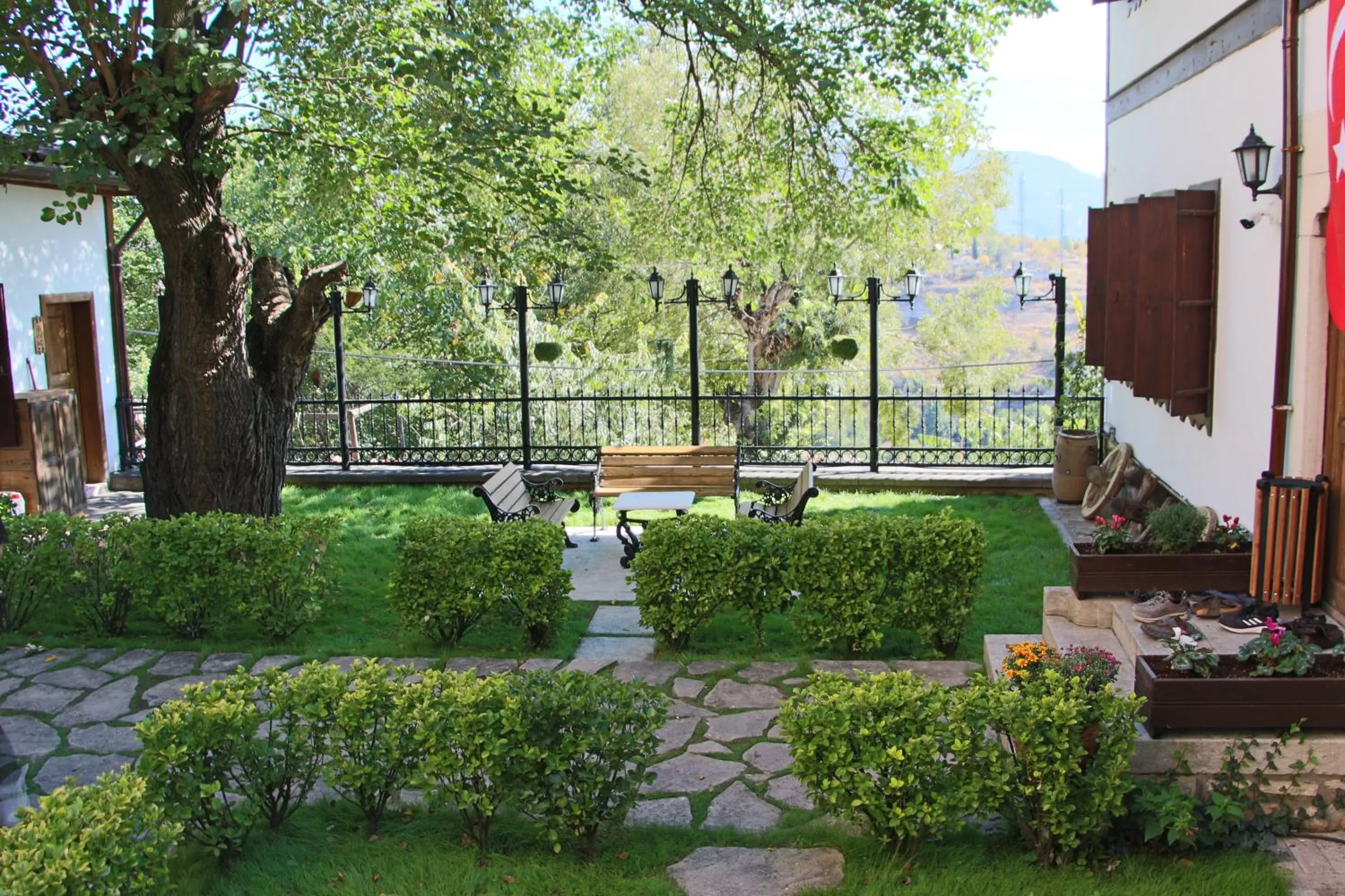 Garden in Leyla Hanım Konağı