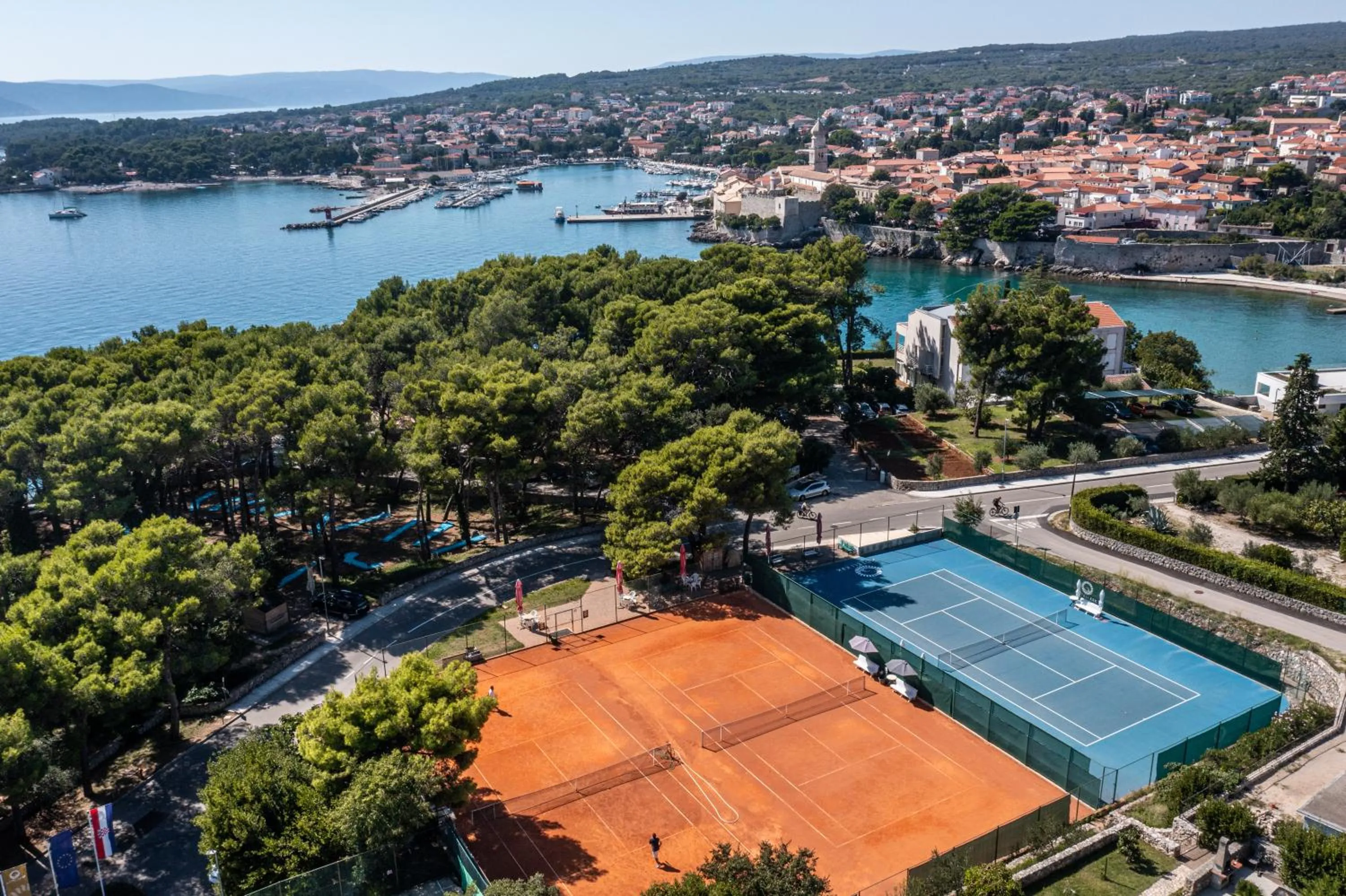 Tennis court in Villa Tamaris - Hotel Resort Dražica