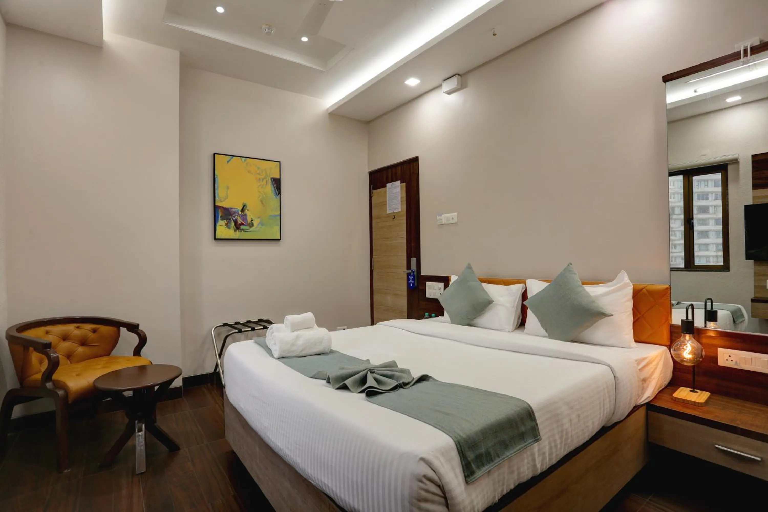 Bedroom, Bed in Hotel Ozone Inn Colaba