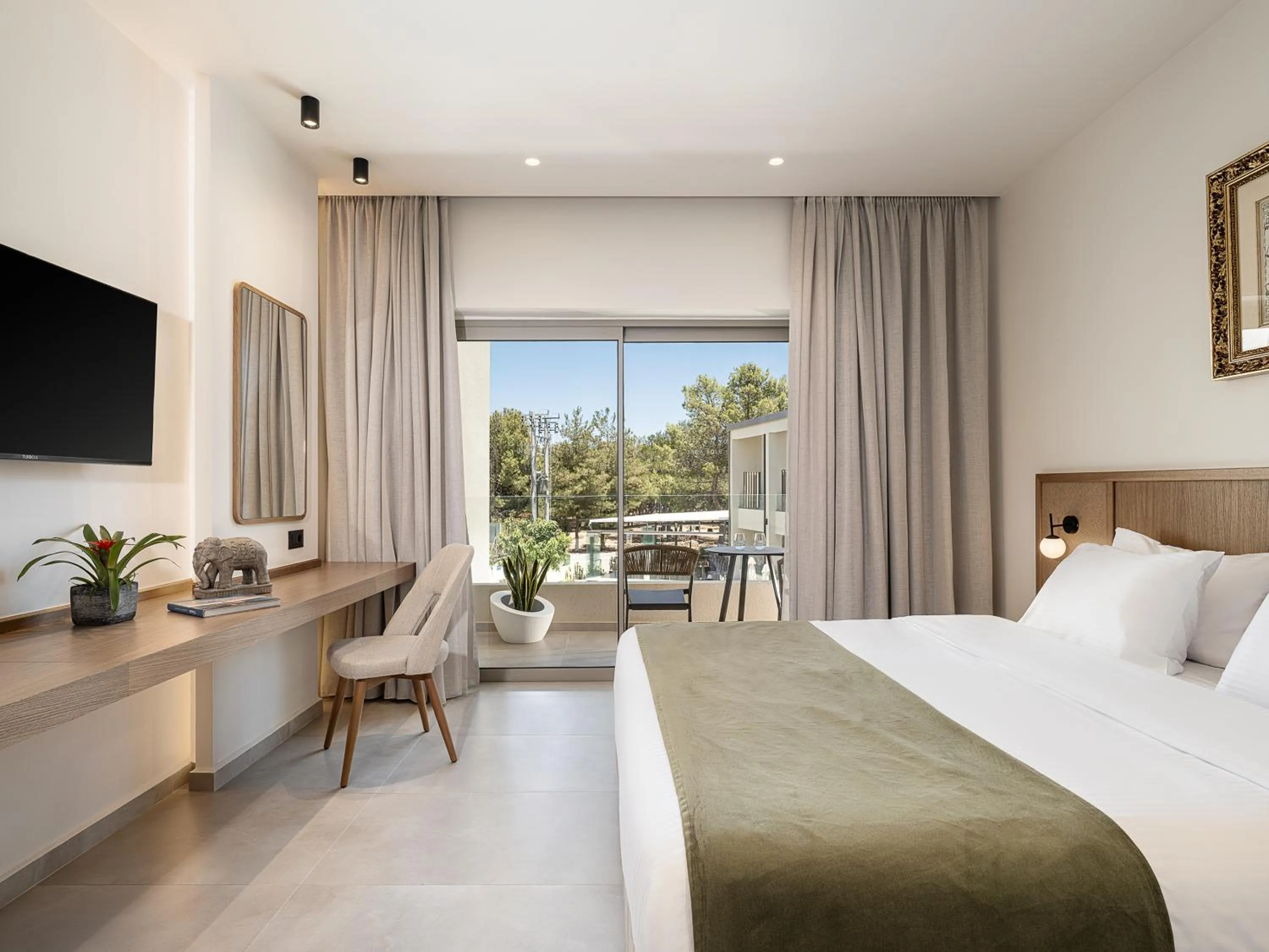 Bedroom, Bed in Inea Sole Boutique Hotel