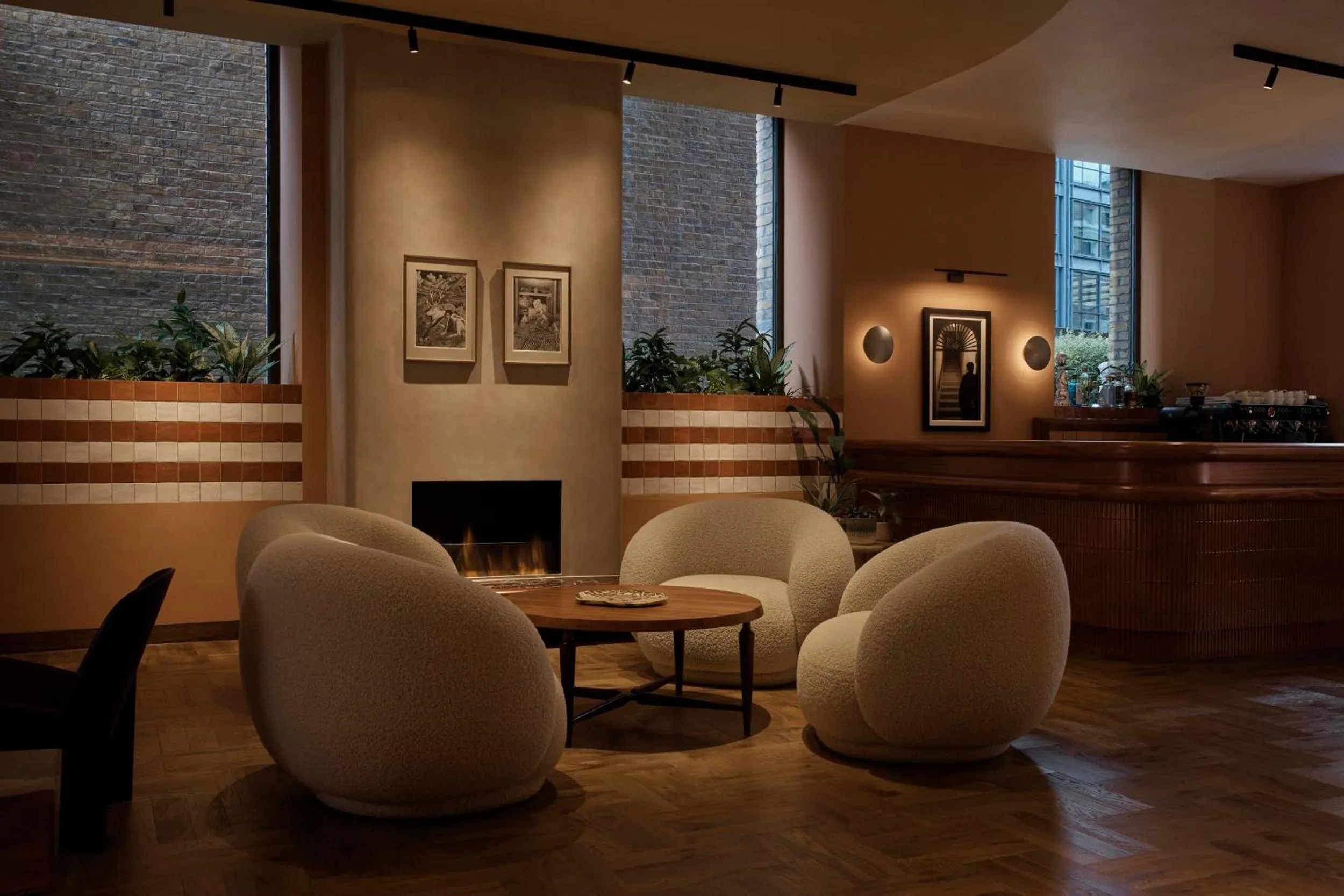 Lounge or bar in Sir Devonshire Square Hotel, part of Sircle Collection