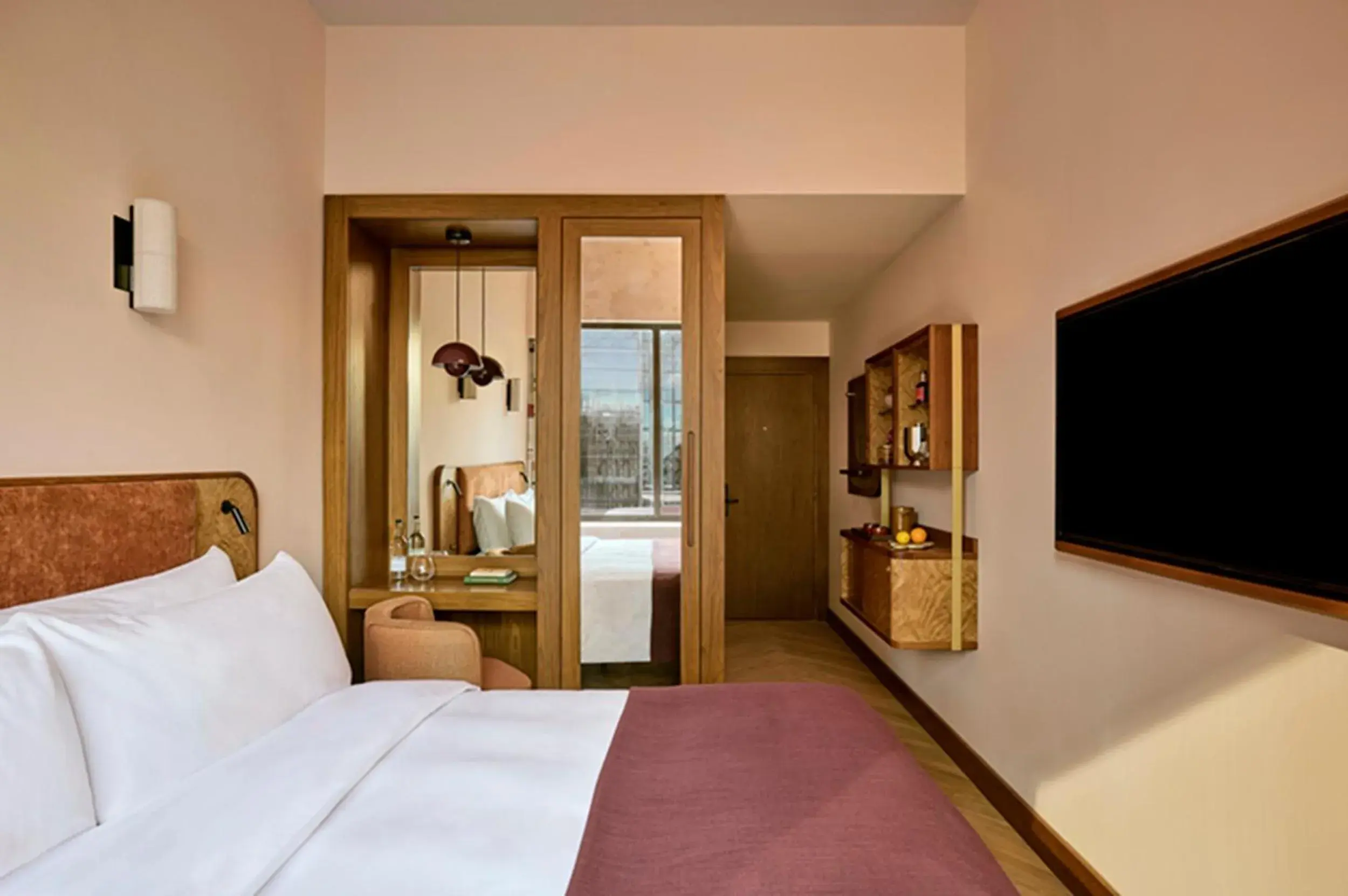 Small Double Room in Sir Devonshire Square Hotel, part of Sircle Collection Small Double Room in Sir Devonshire Square Hotel, part of Sircle Collection