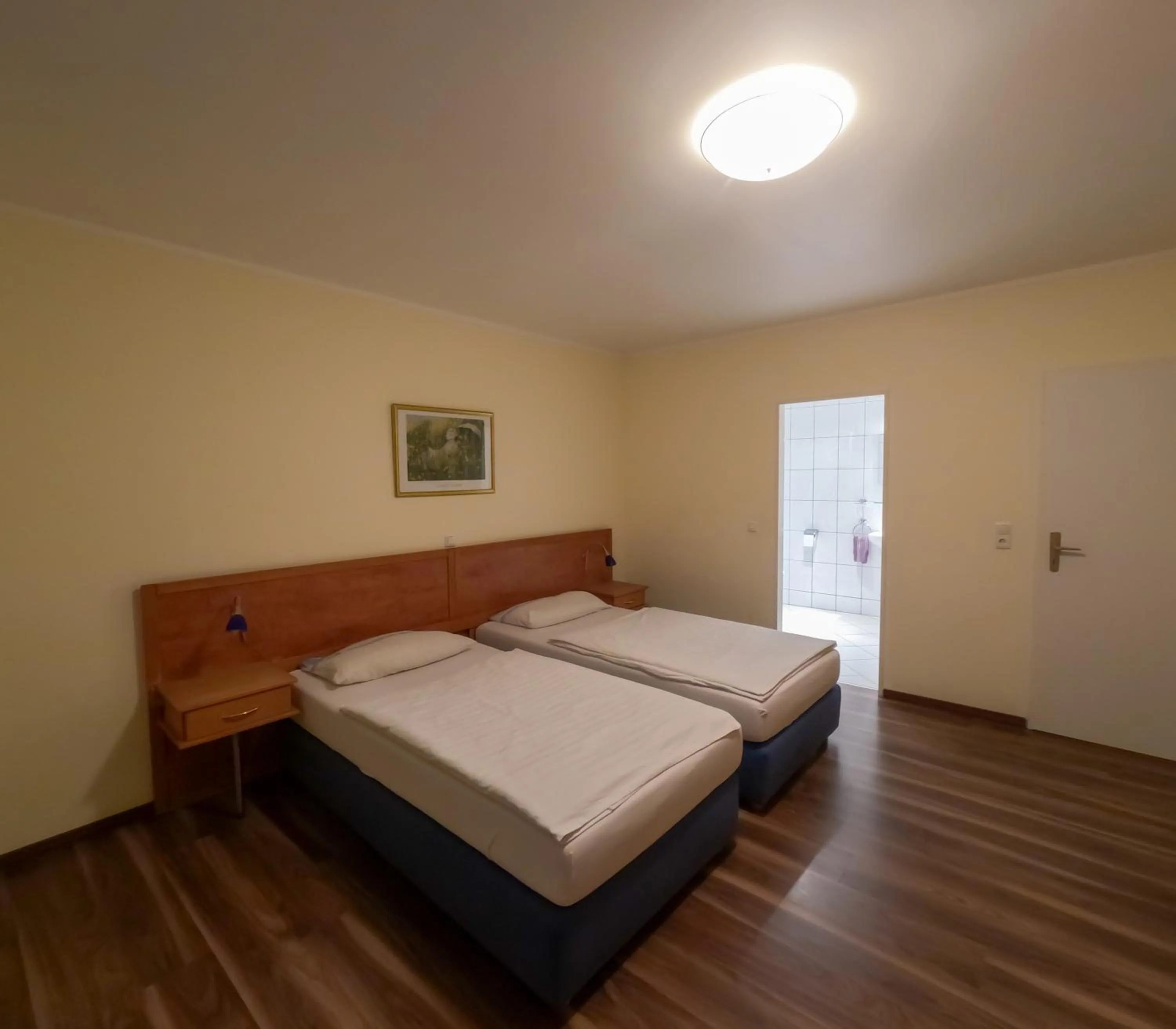 Bedroom, Bed in Eggersheimer Hof