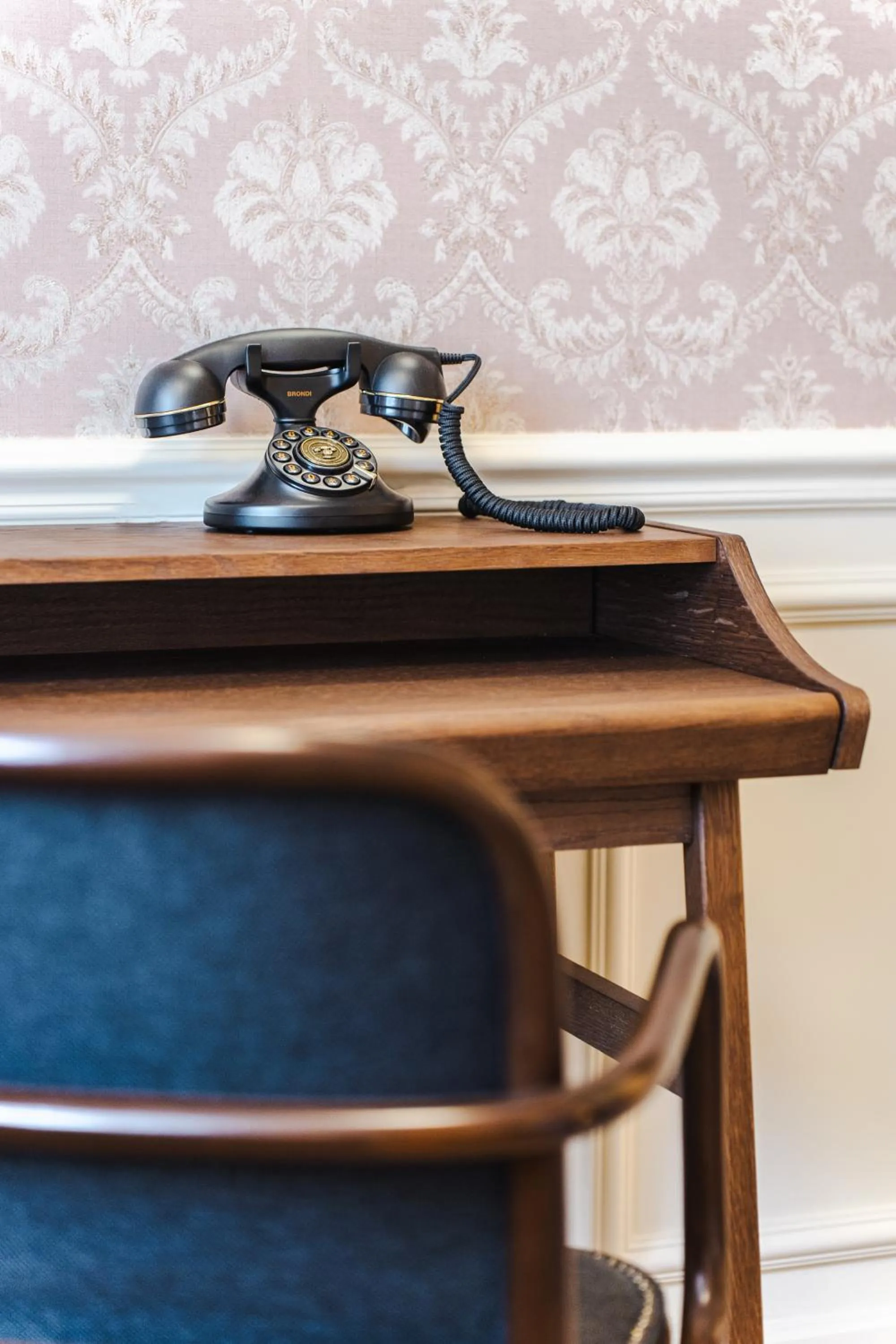 Seating area in Hotel Unicus Palace Old Town - Destigo Hotels