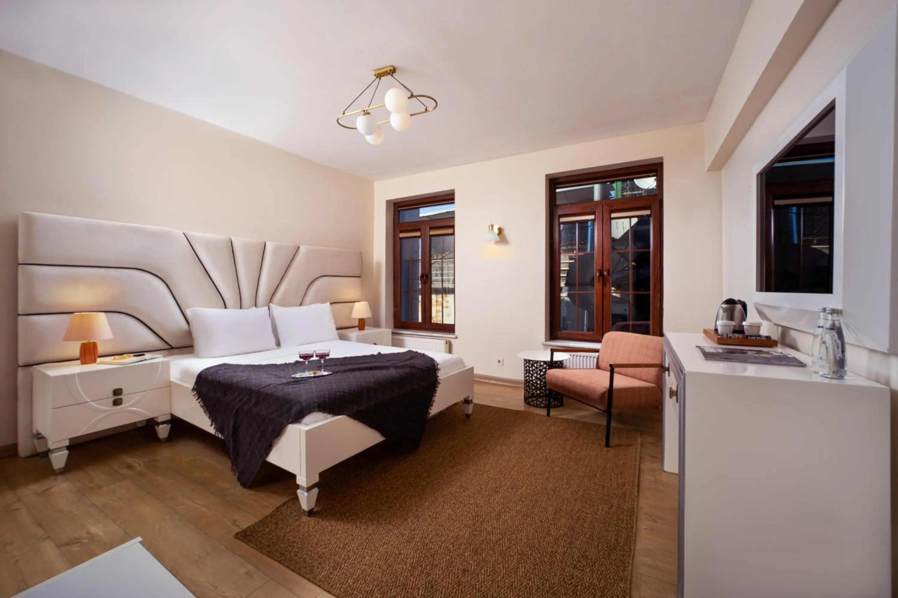 Photo of the whole room in Nine Istanbul Hotel